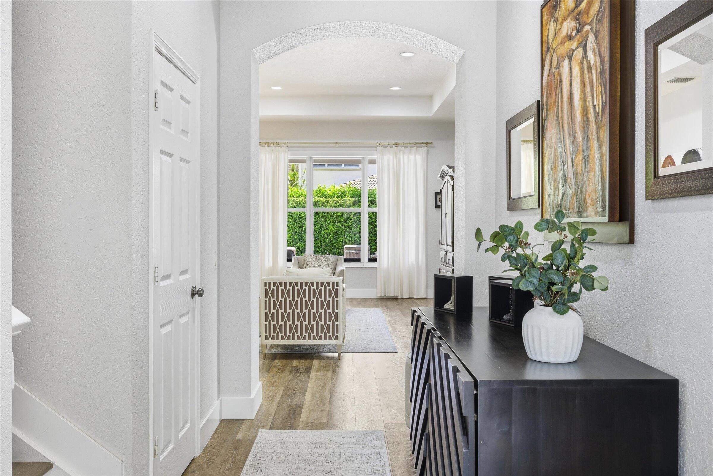 1830 Harbor View Circle, Weston, FL 33327 - Photo 4