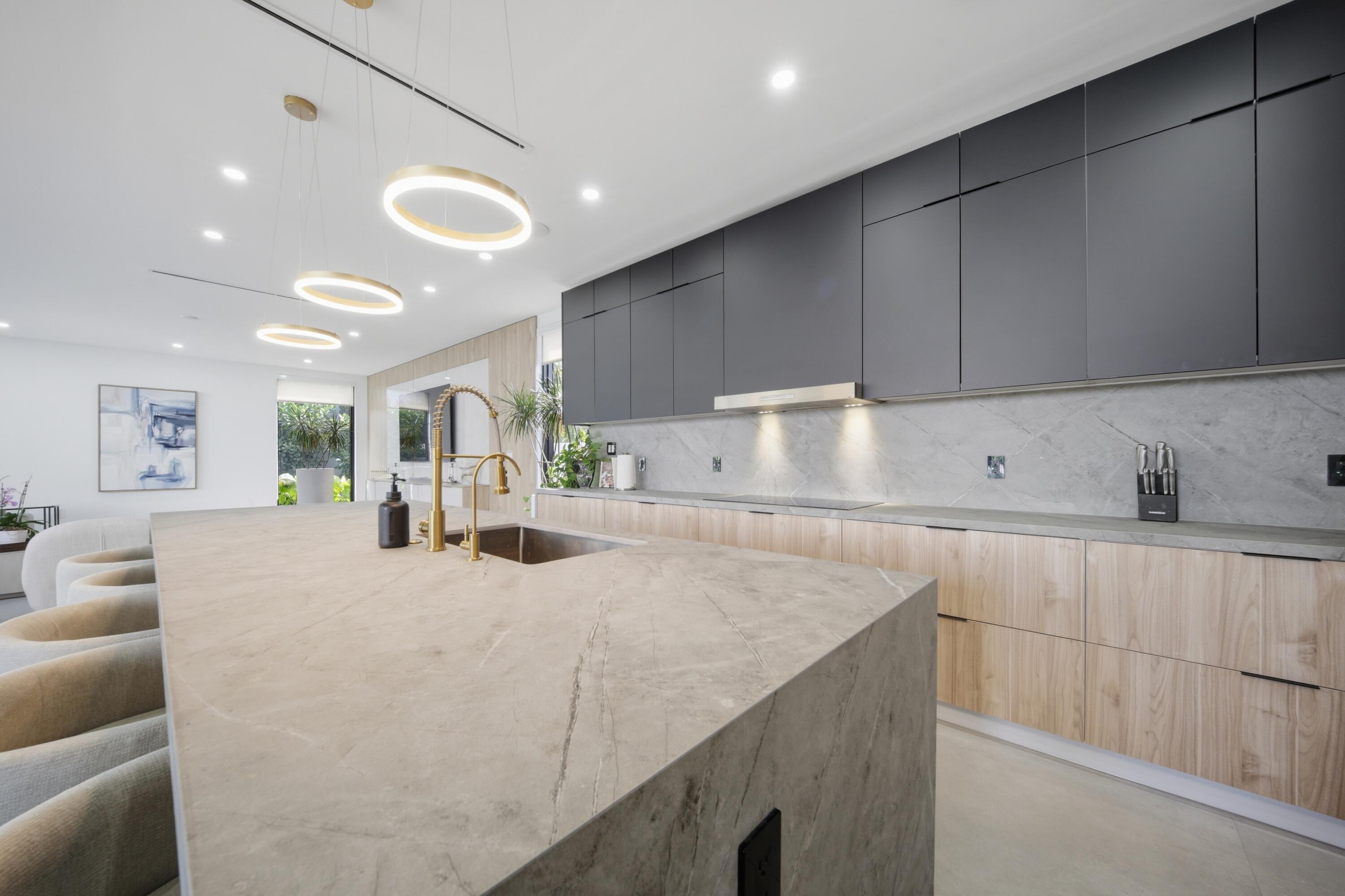 3304 NE 14th Court, Fort Lauderdale, FL 33304 - Photo 5