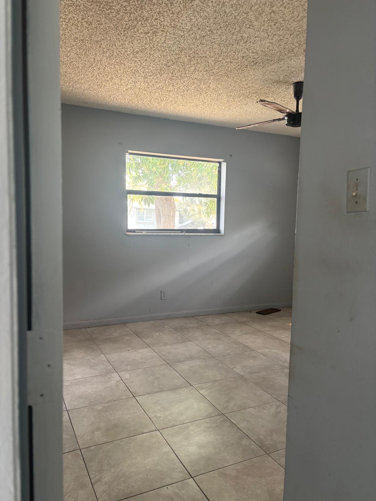 209 NW 79th Terrace, Margate, FL 33063 - Photo 5