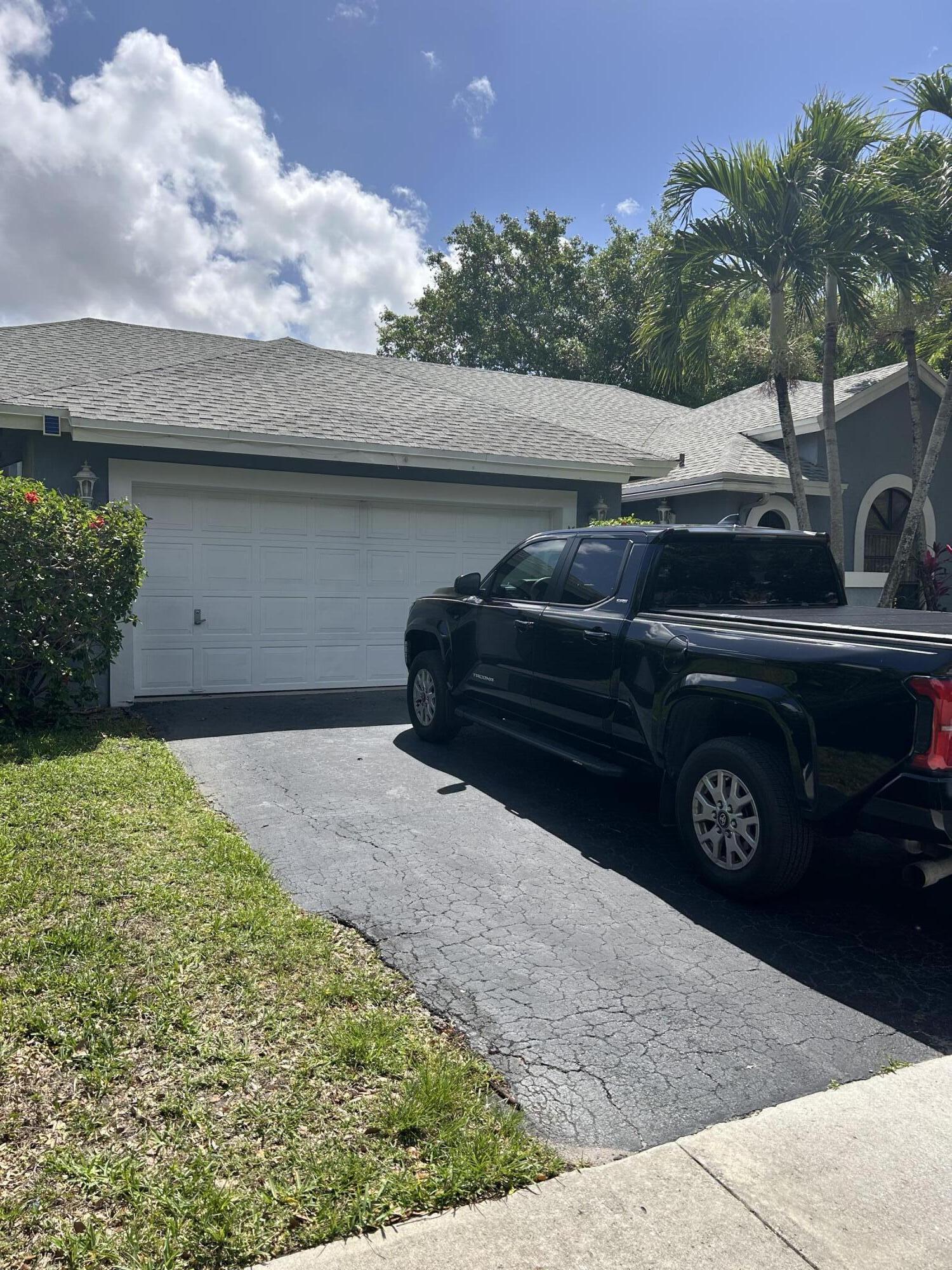 5124 NW 42nd Terrace, Coconut Creek, FL 33073 - Photo 4