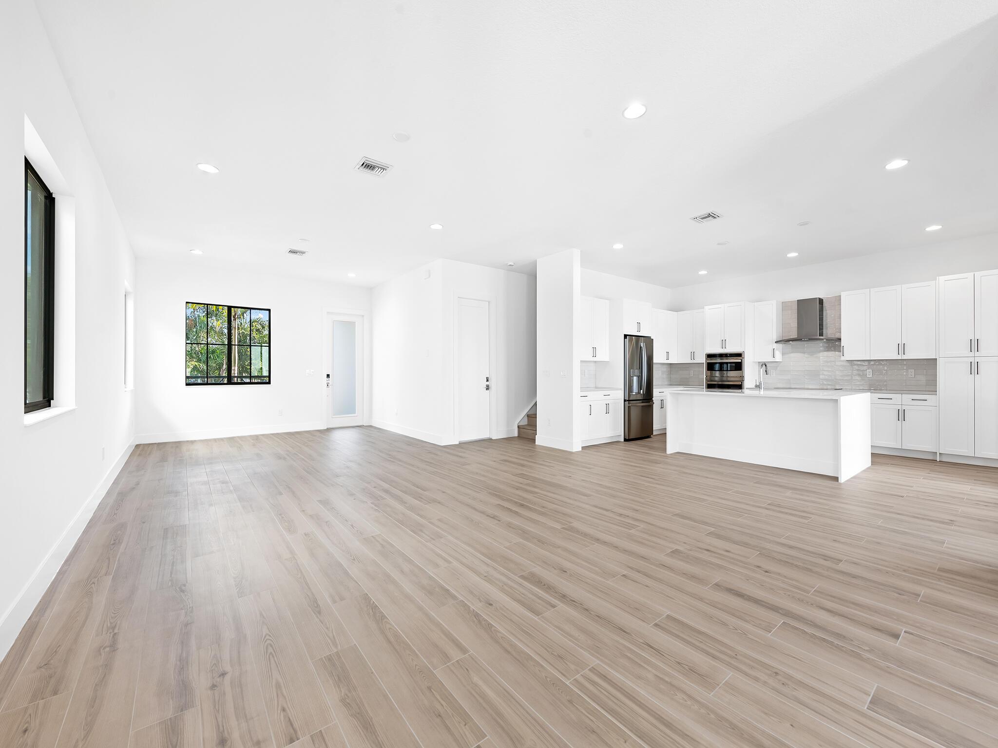 1441 SW 23rd Court, Fort Lauderdale, FL 33315 - Photo 2