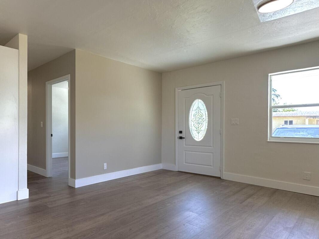 1525 NW 14th Court, Fort Lauderdale, FL 33311 - Photo 5