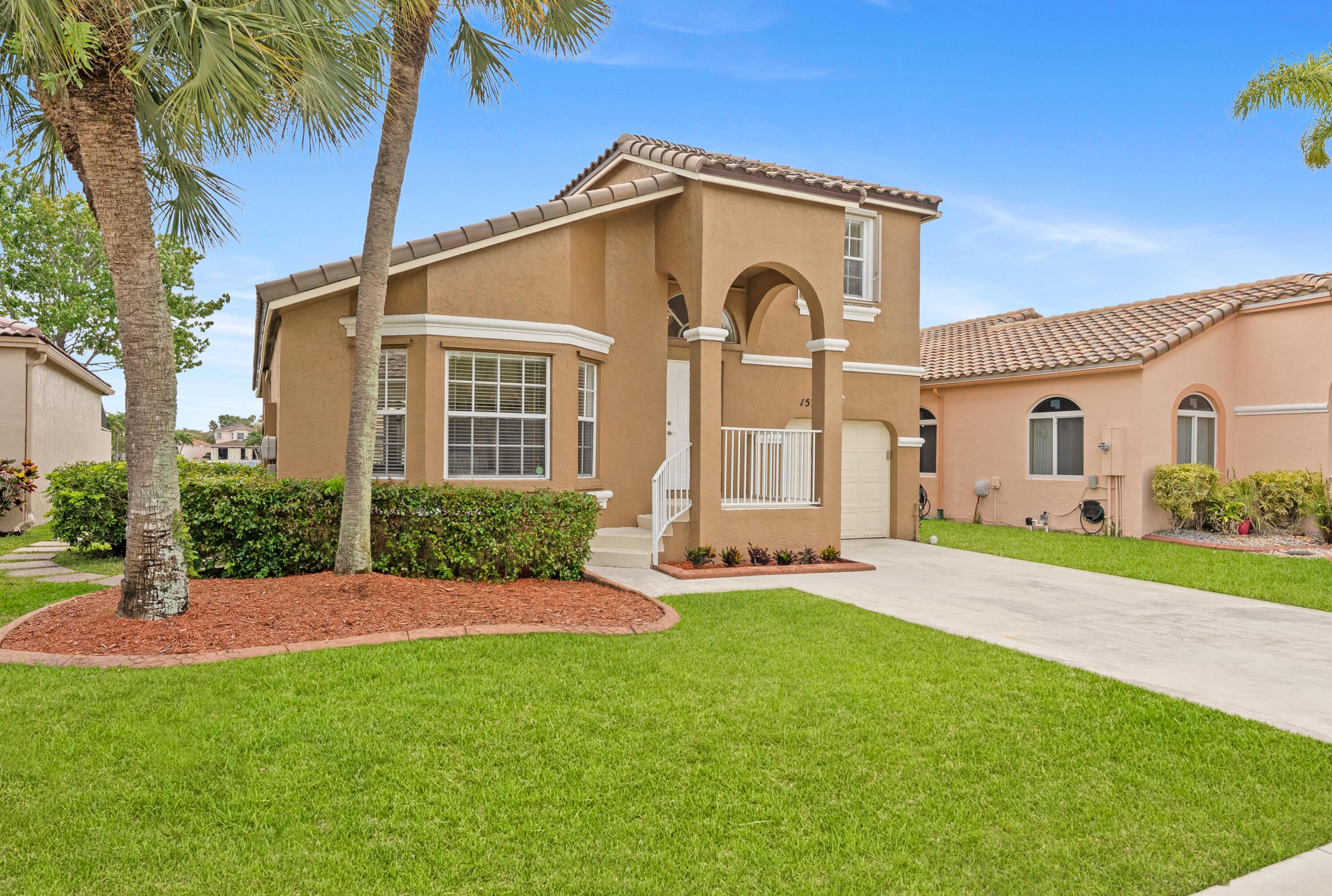 15350 NW 6th Court, Pembroke Pines, FL 33028 - Photo 2