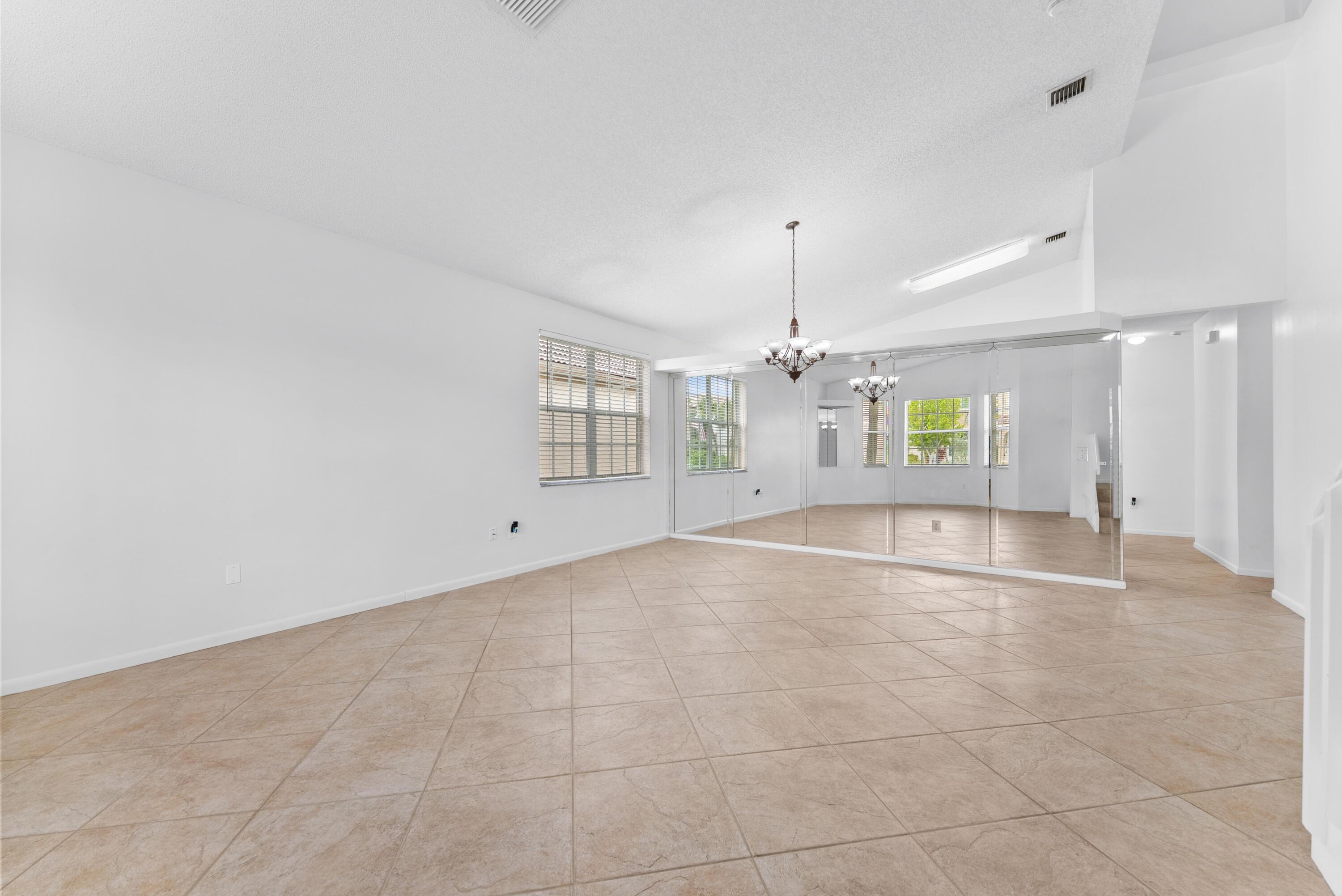 15350 NW 6th Court, Pembroke Pines, FL 33028 - Photo 3
