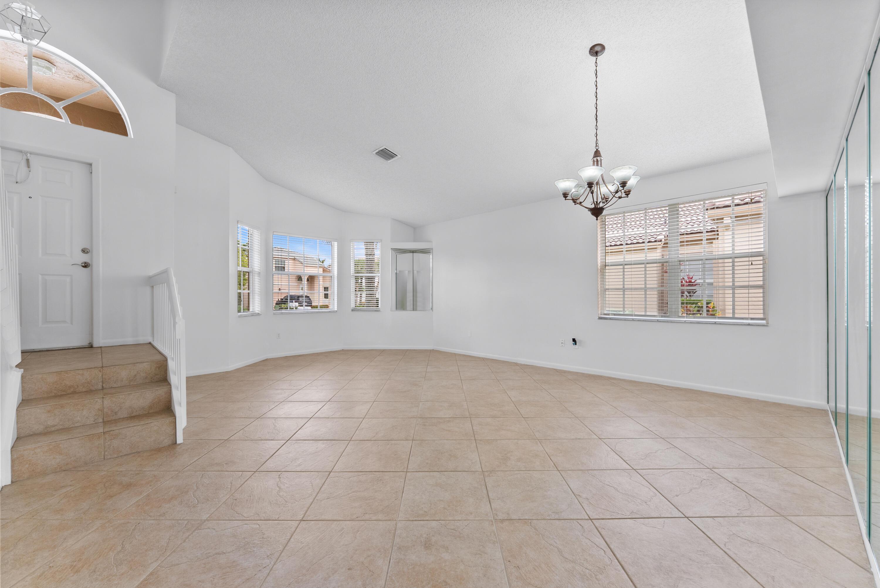 15350 NW 6th Court, Pembroke Pines, FL 33028 - Photo 5