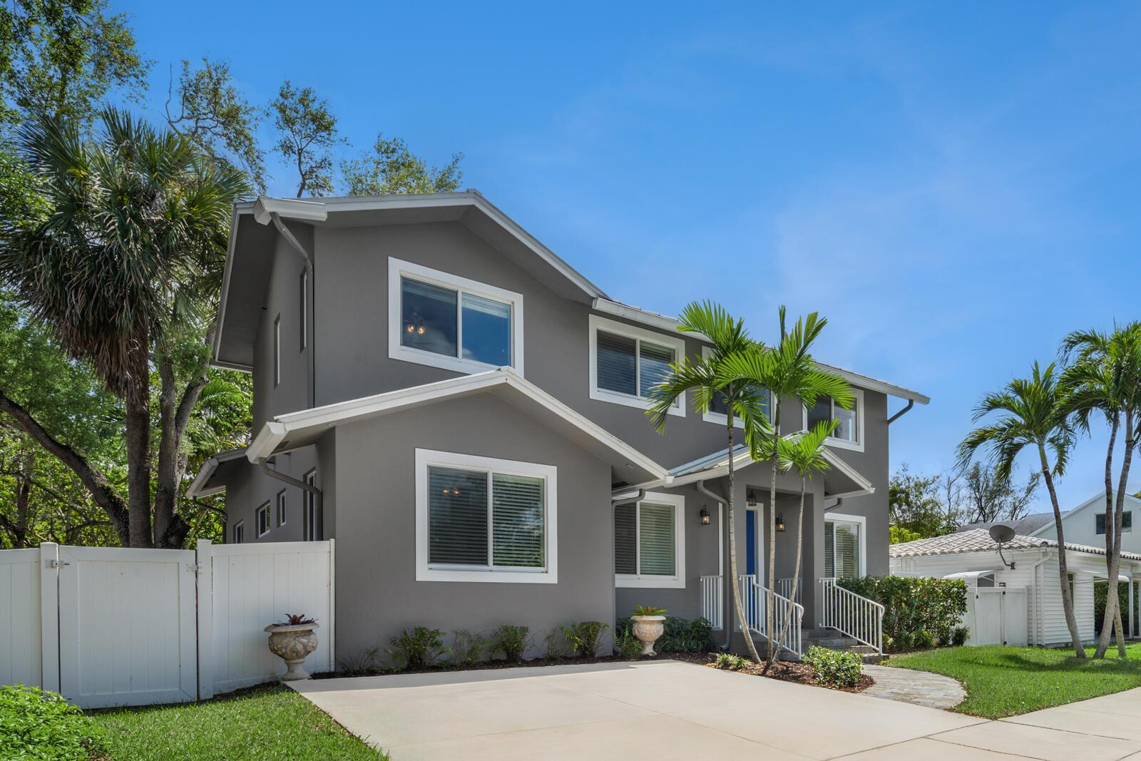 216 SE 10th Street, Fort Lauderdale, FL 33316 - Photo 2