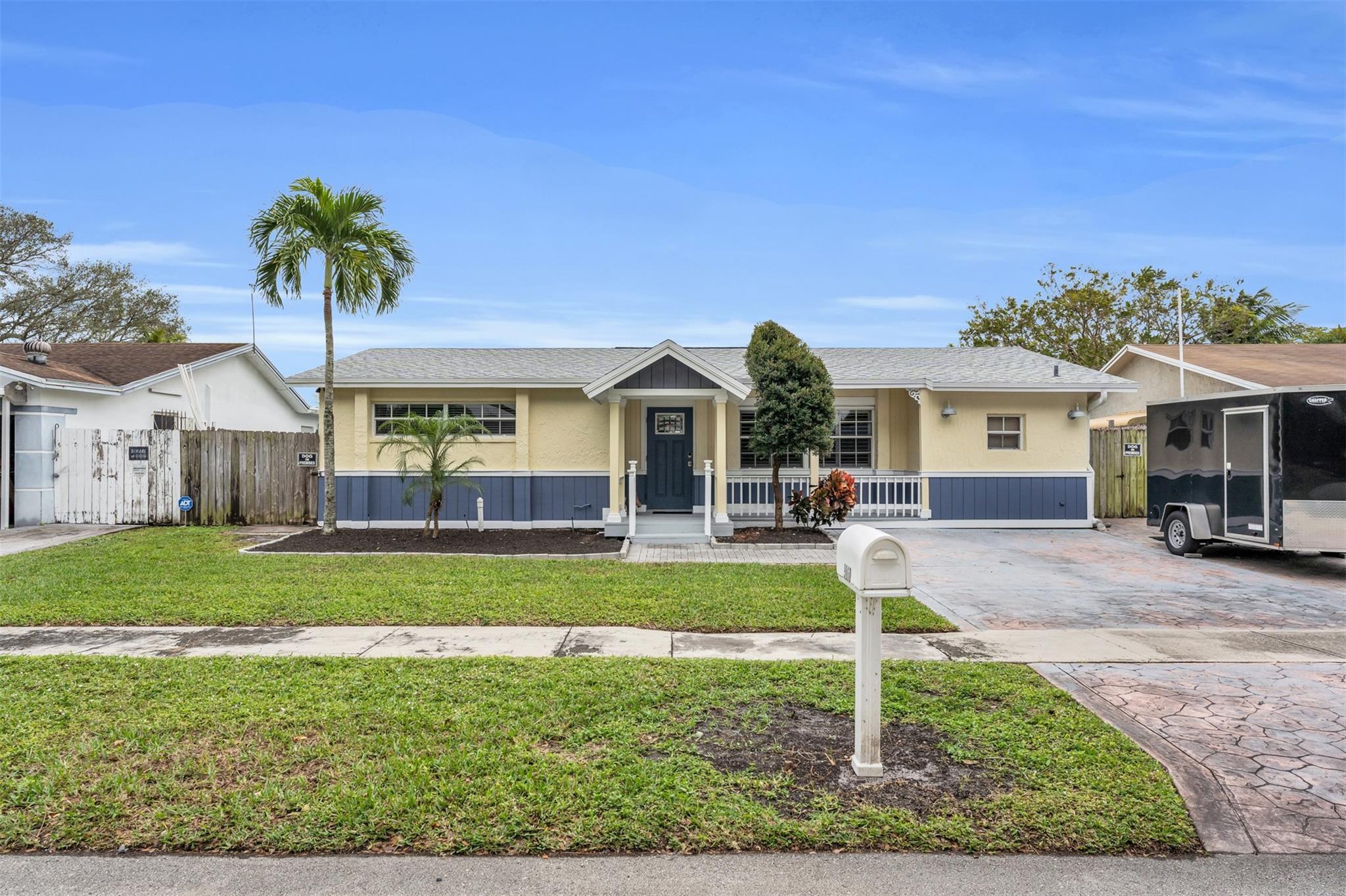 9860 NW 3rd Street, Pembroke Pines, FL 33024, Pembroke Pines