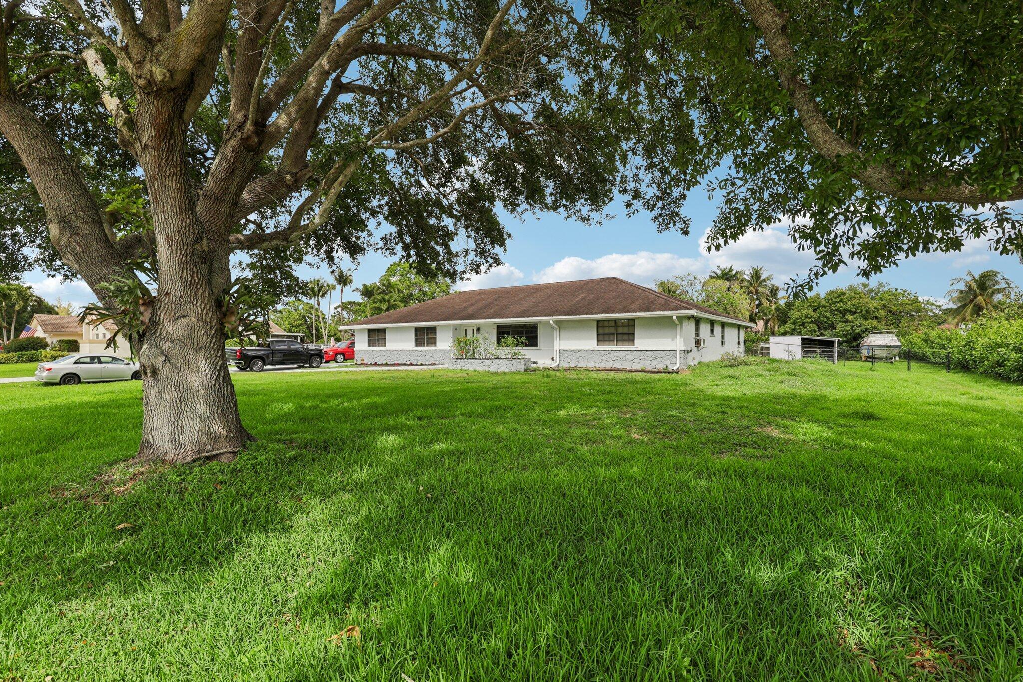 2940 SW 156th Avenue, Davie, FL 33331 - Photo 2