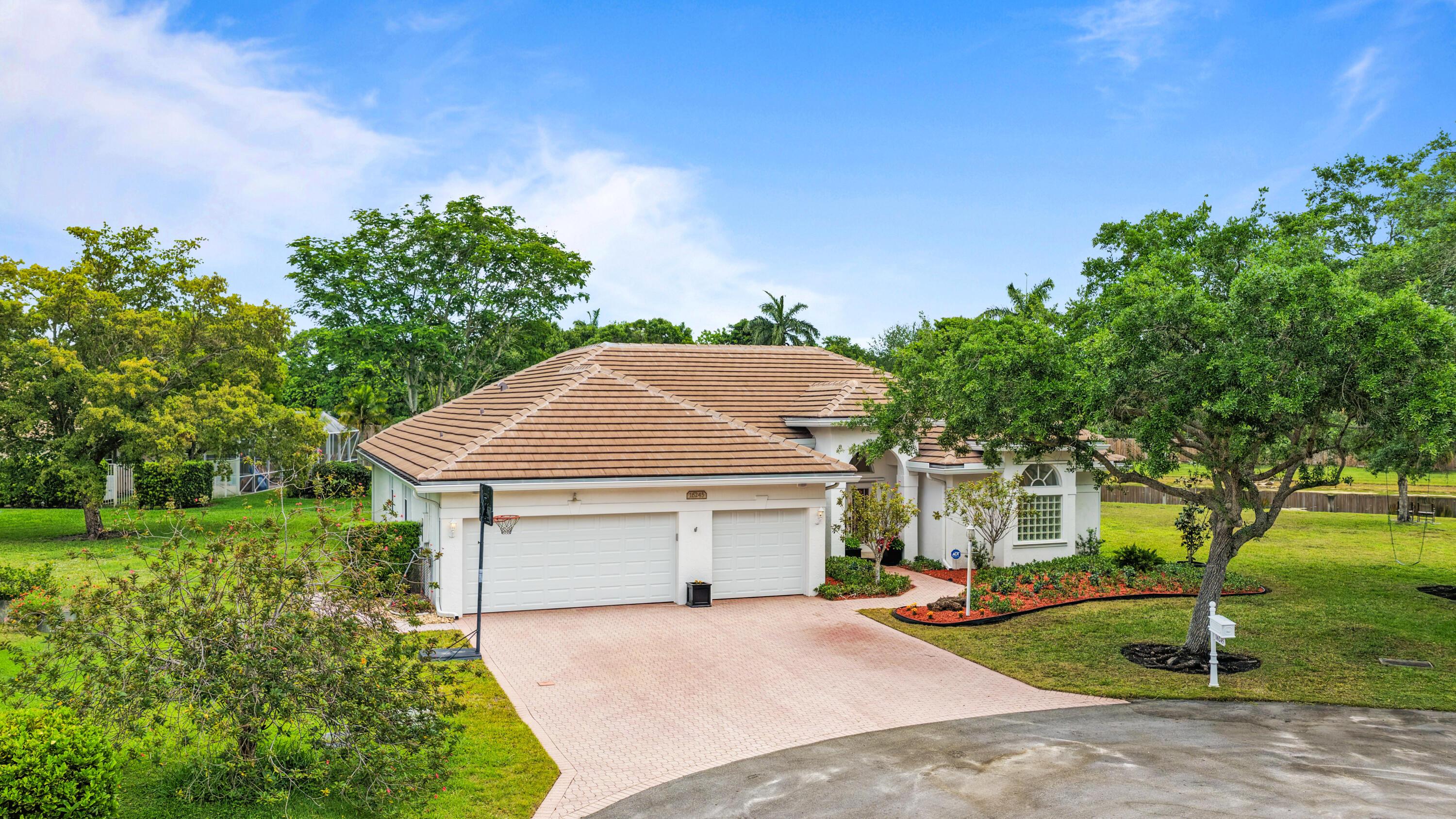 16245 Seneca Circle, Davie, FL 33331 - Photo 5