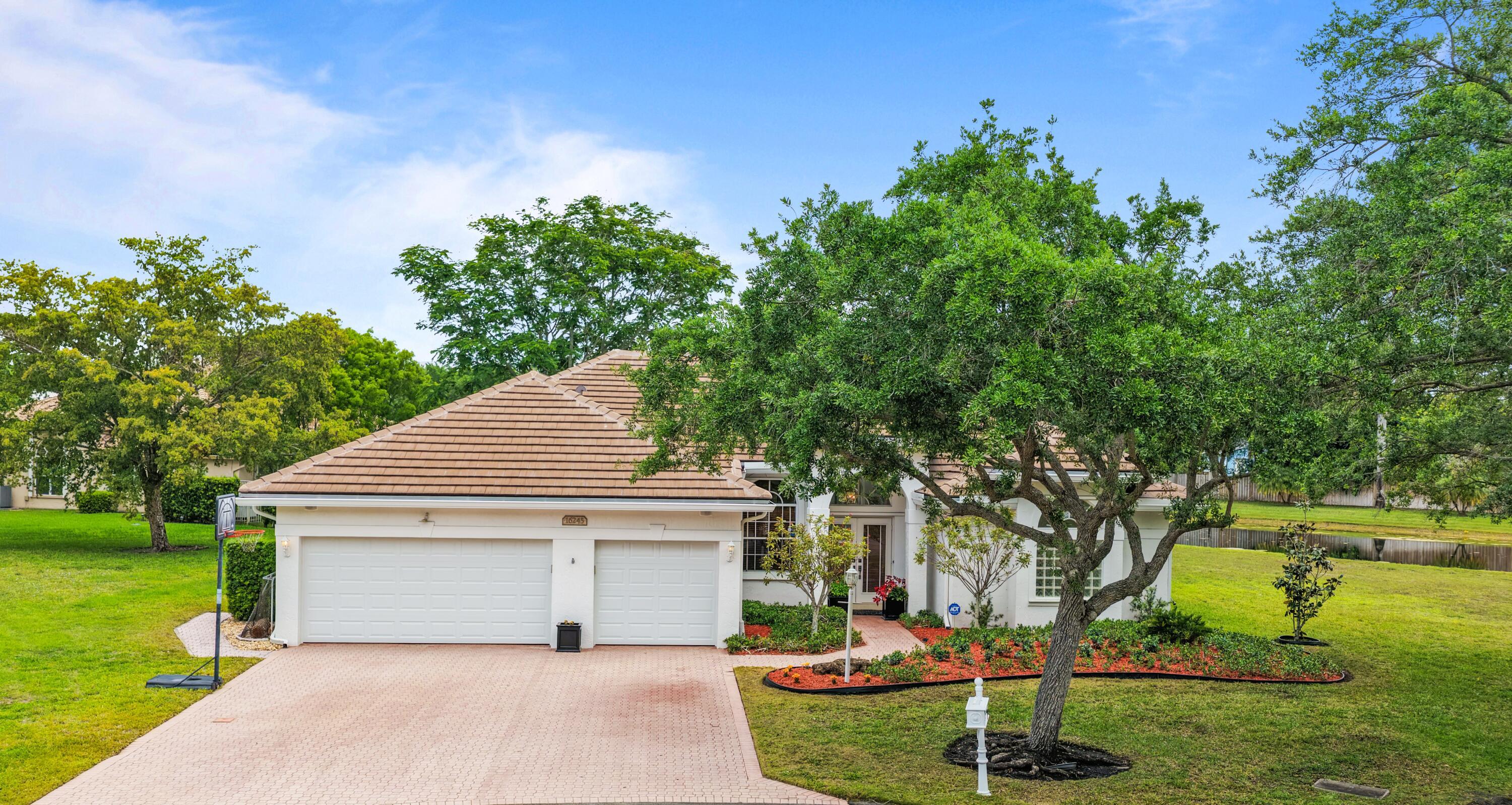 16245 Seneca Circle, Davie, FL 33331 - Photo 4