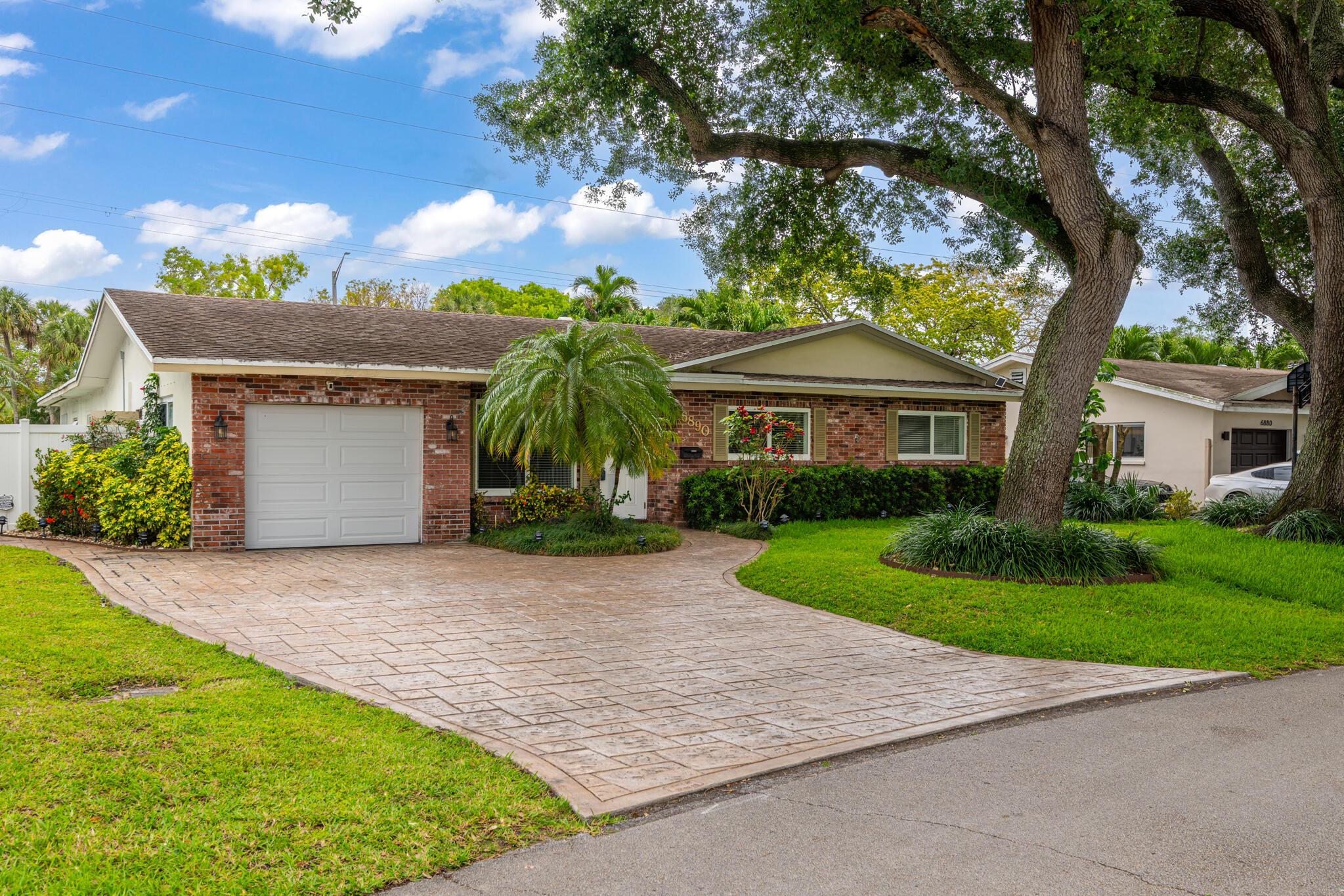 6890 NW 31st Way, Fort Lauderdale, FL 33309 - Photo 2