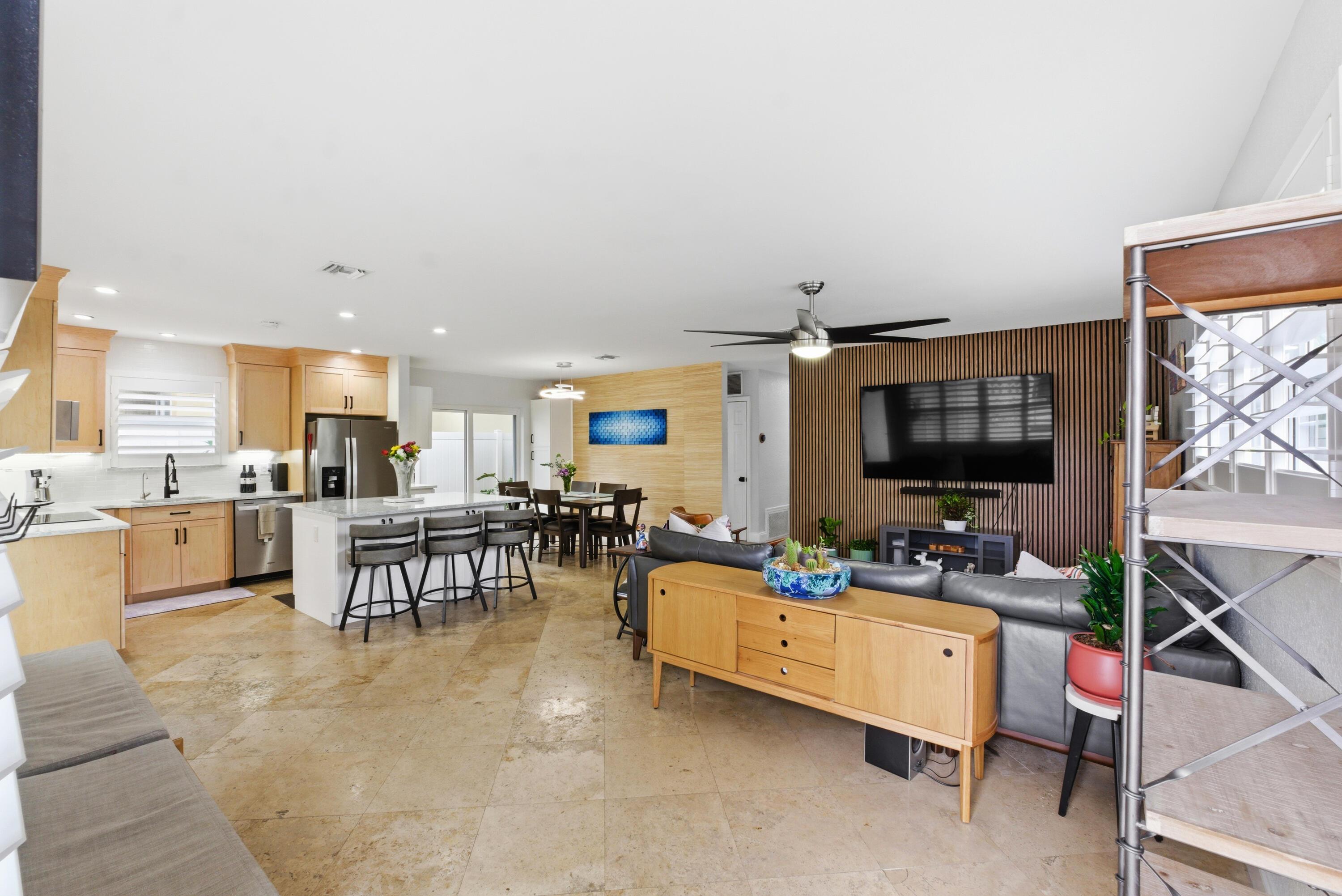 1436 NE 38th Street, Oakland Park, FL 33334 - Photo 5