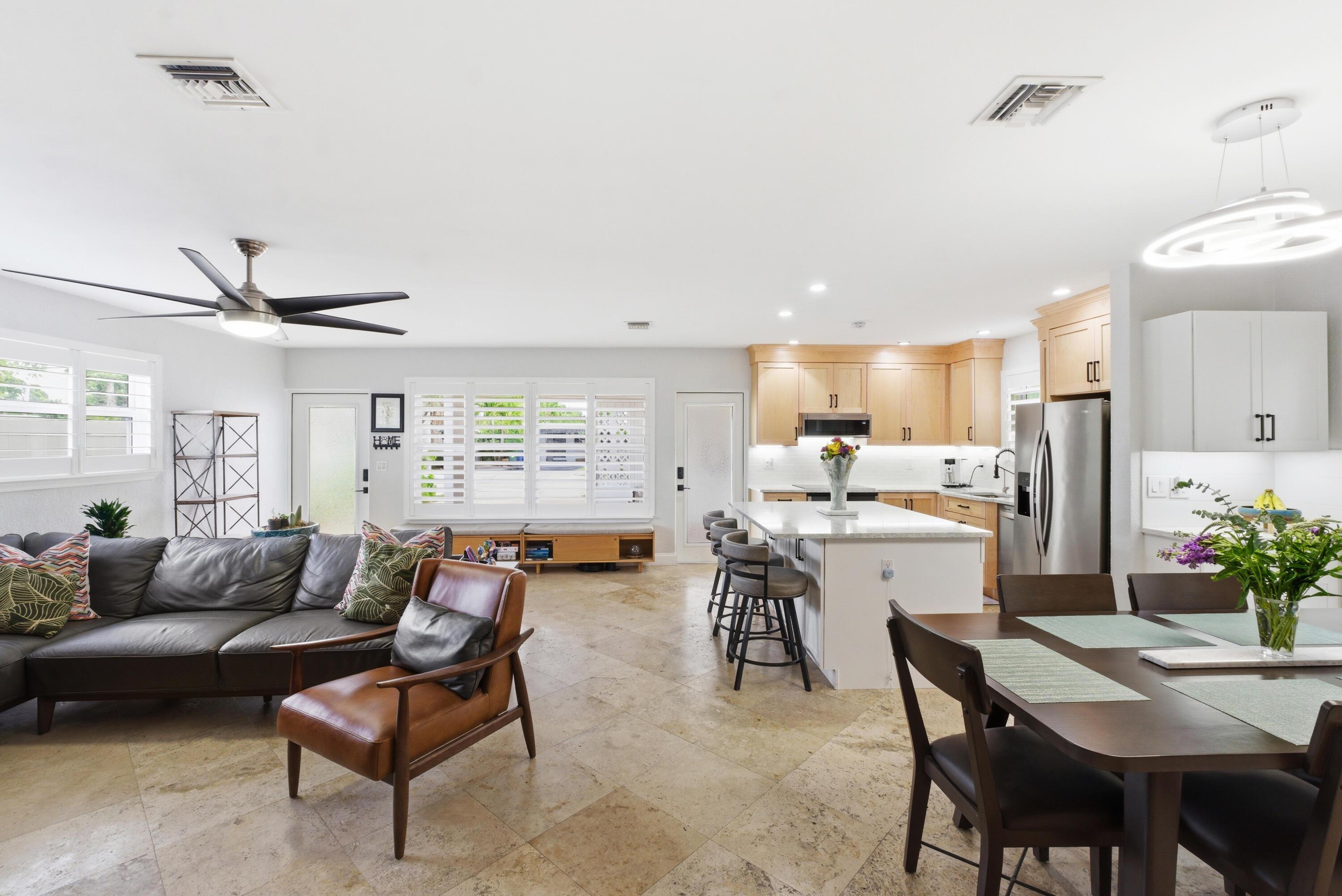 1436 NE 38th Street, Oakland Park, FL 33334 - Photo 3