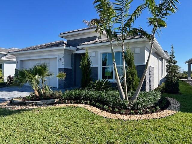 10186 Timber Creek Way, Palm Beach Gardens, FL 33412 - Photo 2