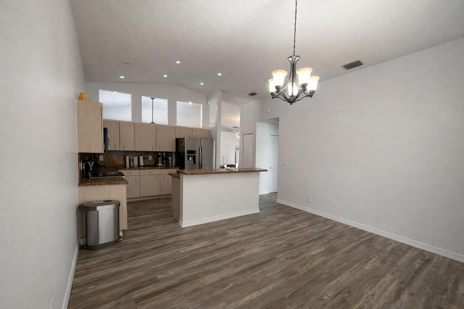 8057 Stirrup Cay Court, Boynton Beach, FL 33436 - Photo 5