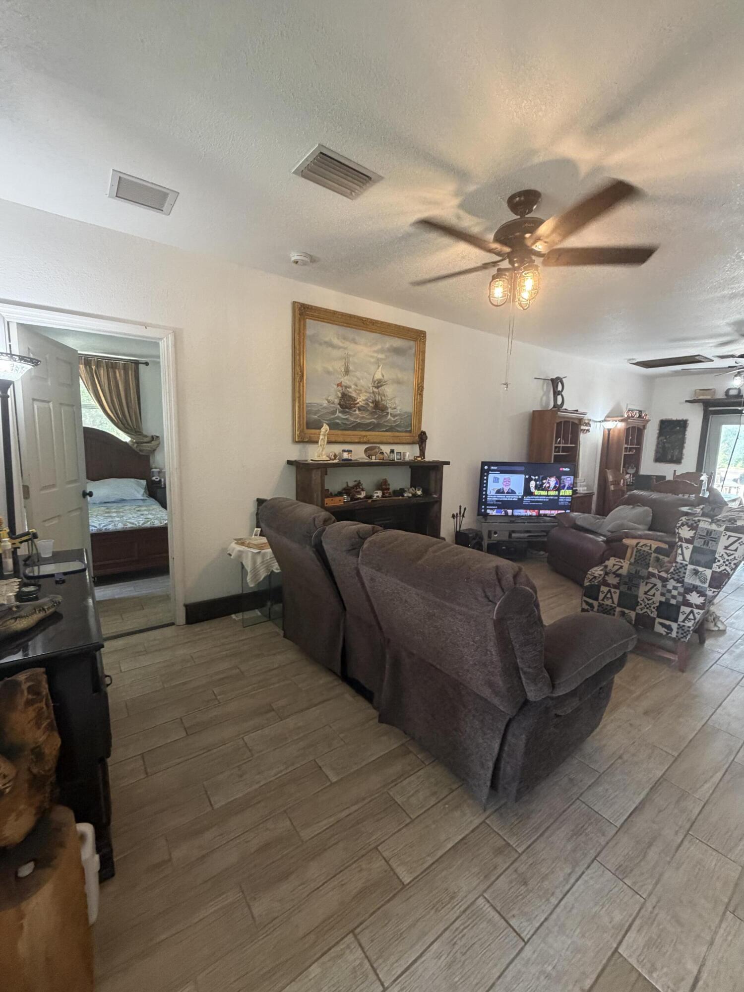 235 N Sendero Street, Clewiston, FL 33440 - Photo 4