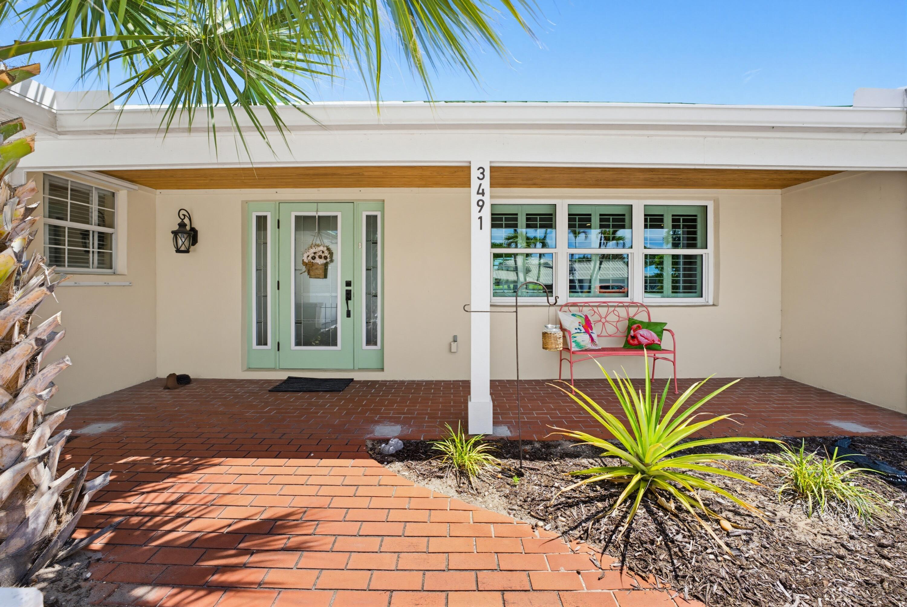 3491 SE Clubhouse Place, Stuart, FL 34997 - Photo 3