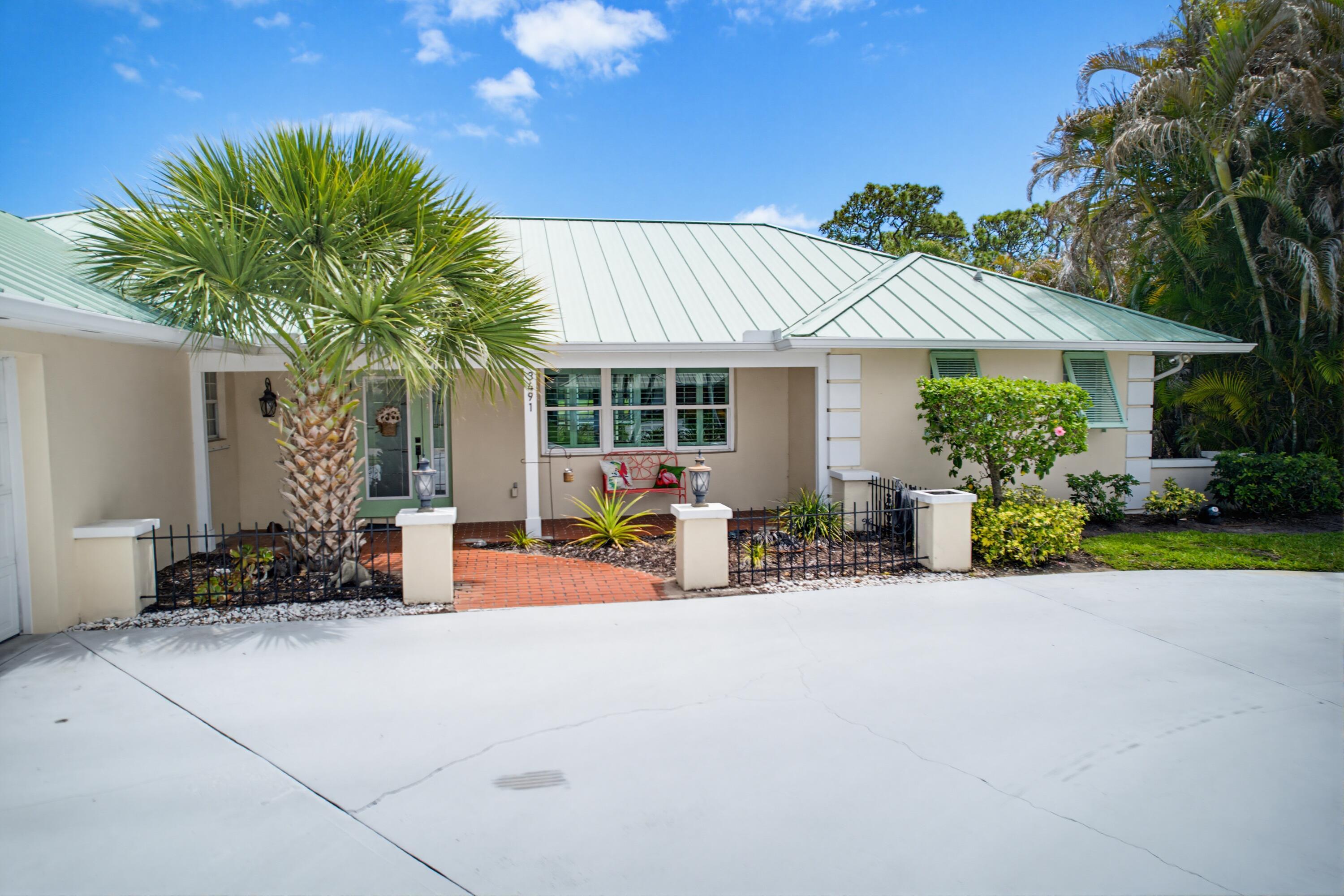 3491 SE Clubhouse Place, Stuart, FL 34997 - Photo 2