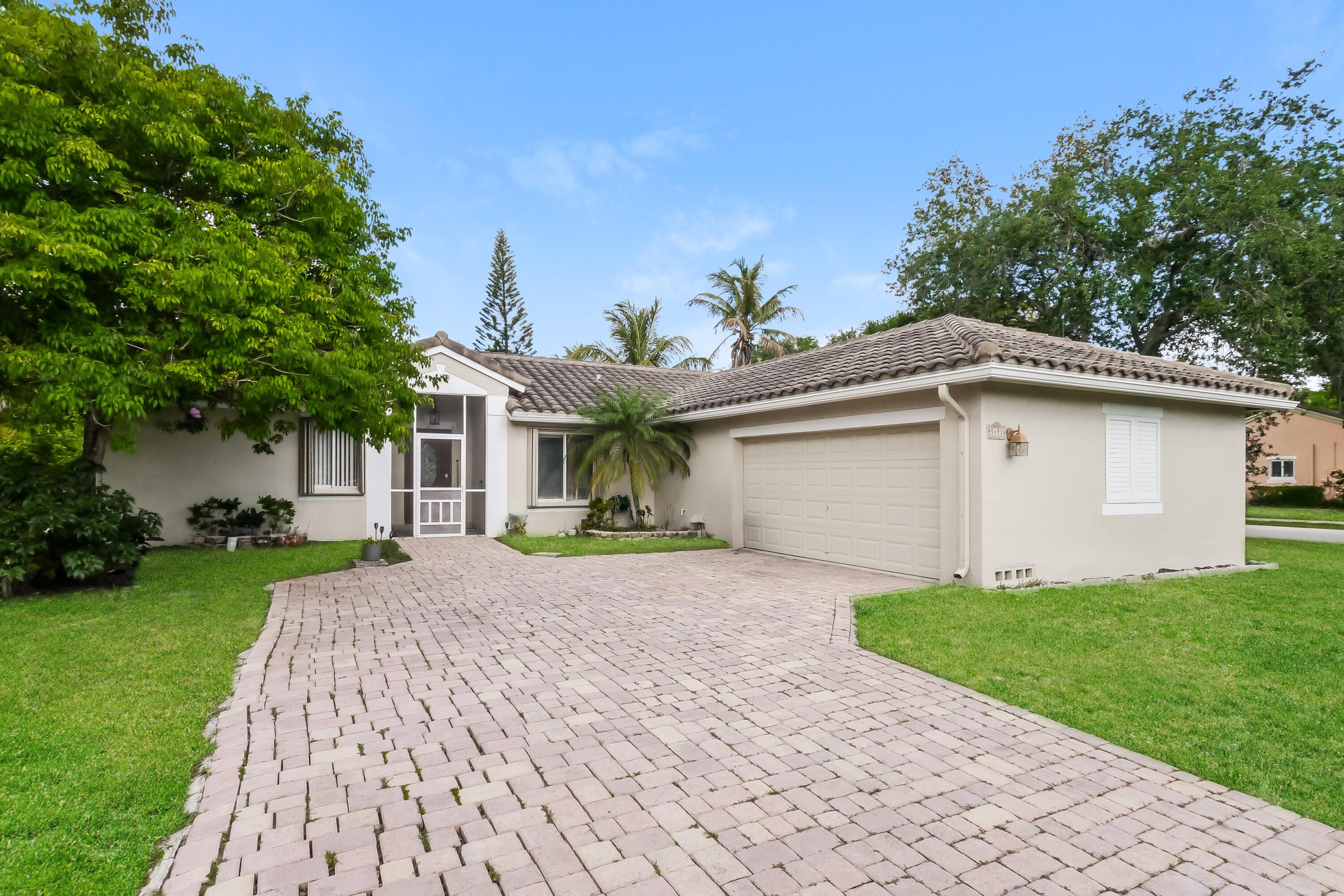 5491 NW 40th Terrace, Coconut Creek, FL 33073 - Photo 4