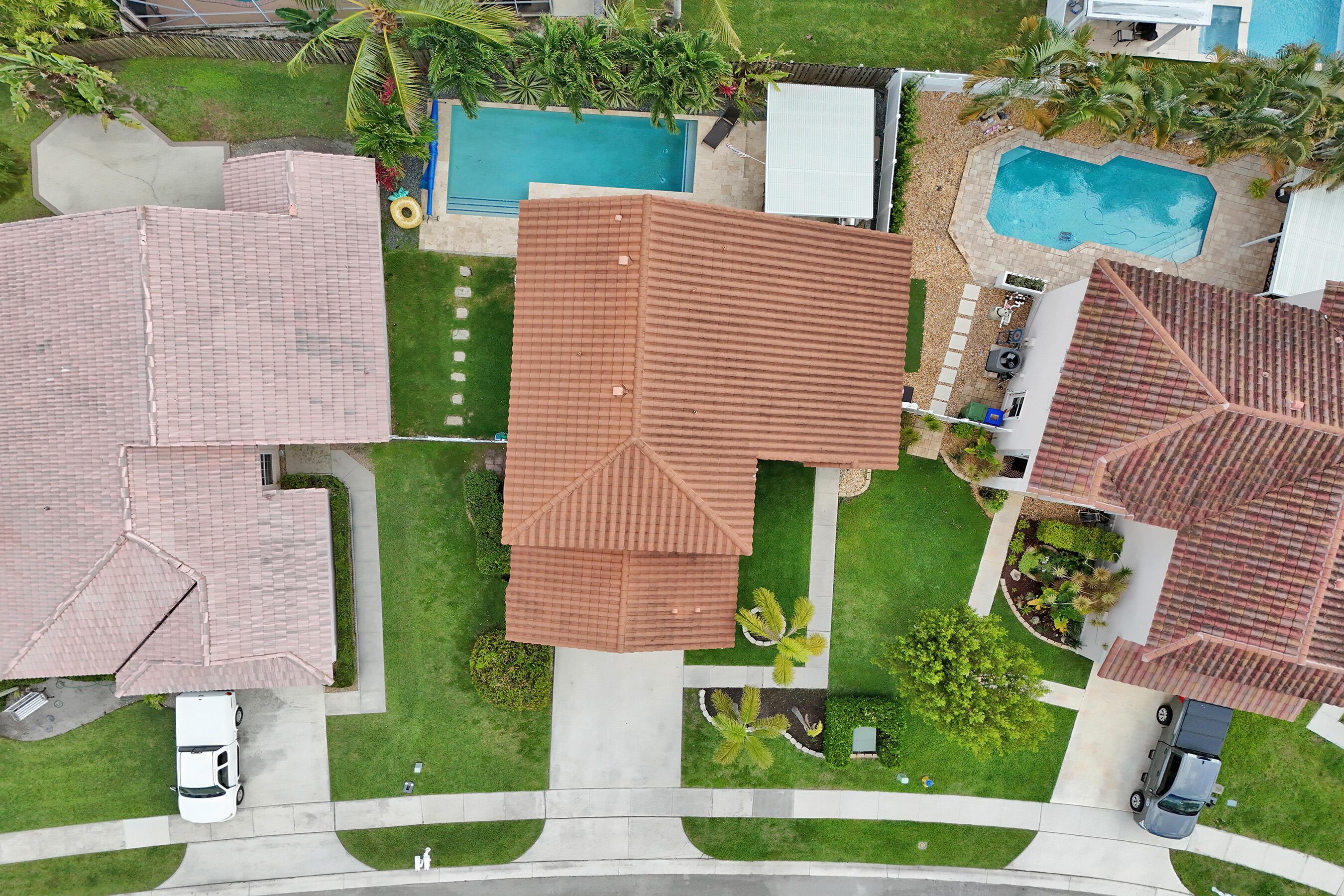 18930 NW 10th Terrace, Pembroke Pines, FL 33029 - Photo 3