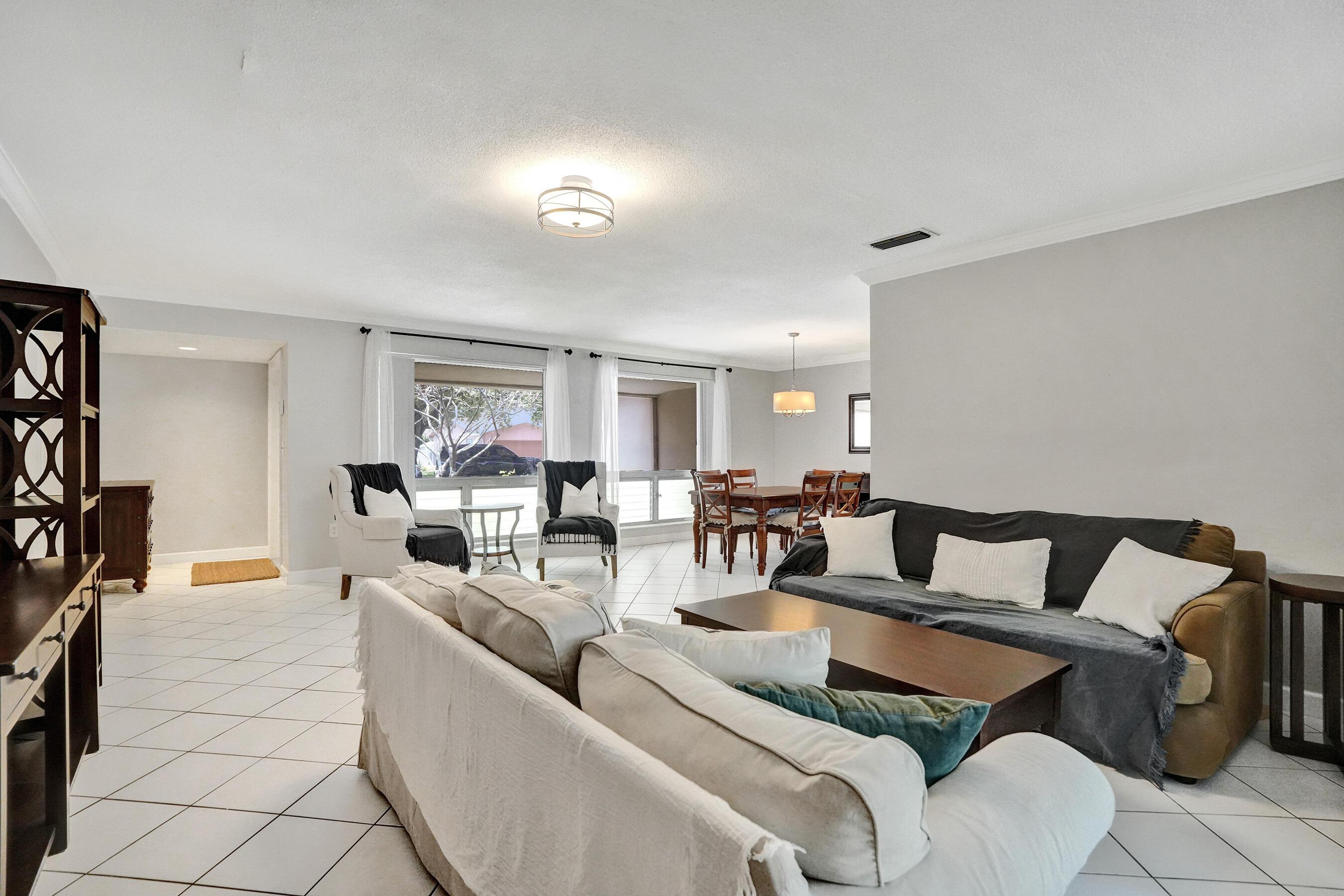 5072 SW 88th Terrace, Cooper City, FL 33328 - Photo 4