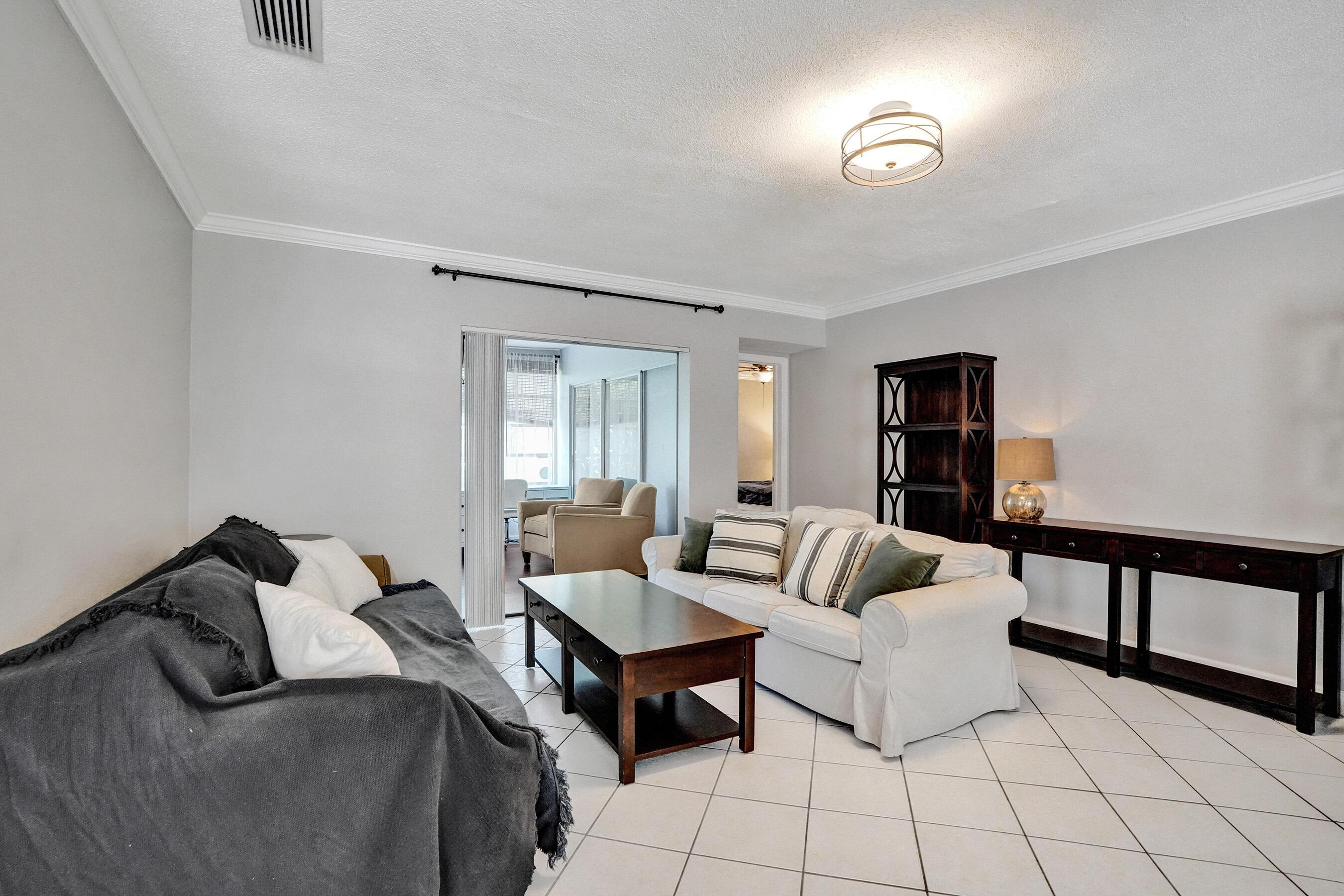 5072 SW 88th Terrace, Cooper City, FL 33328 - Photo 5