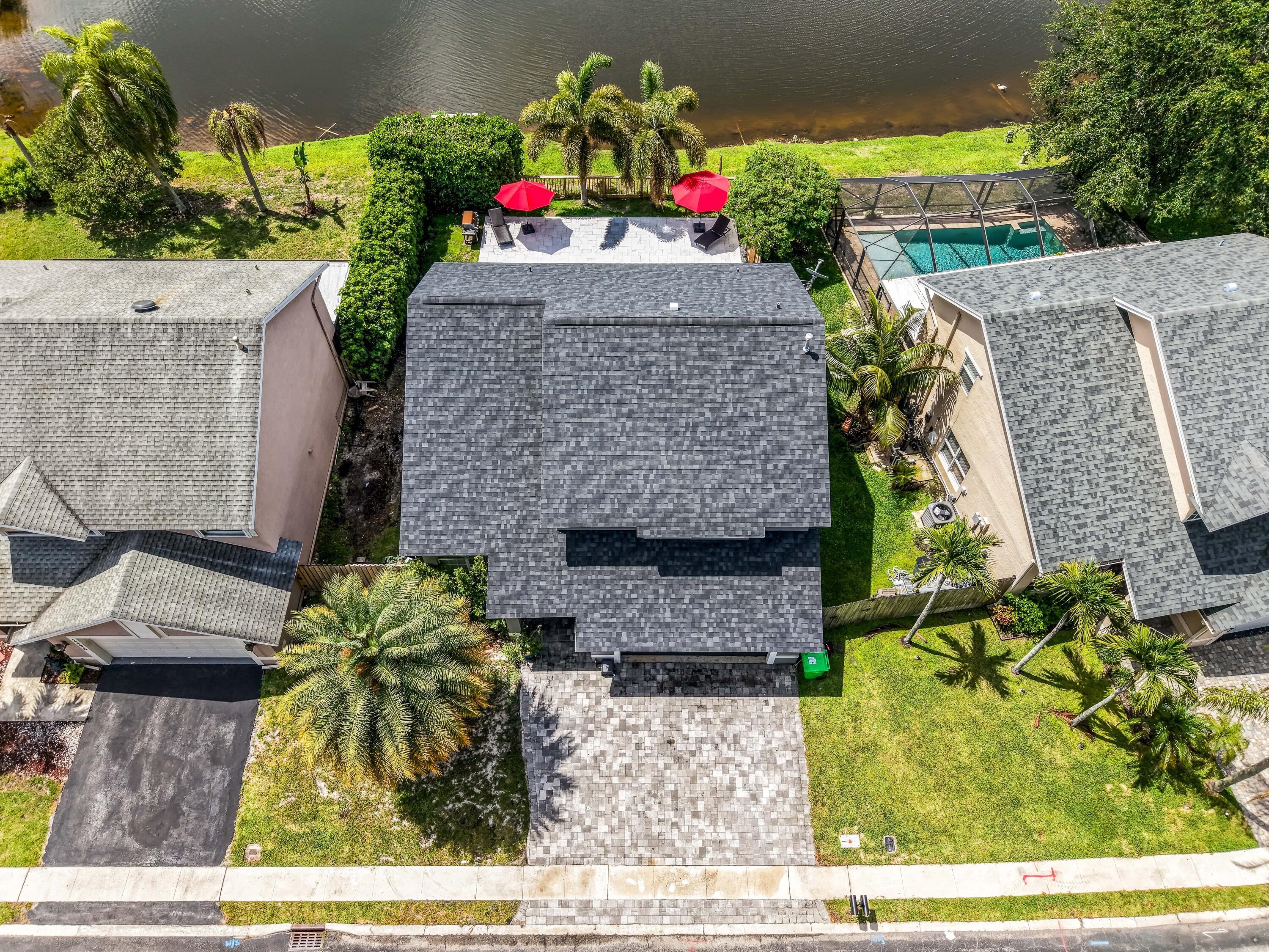 12252 NW 32nd Manor, Sunrise, FL 33323 - Photo 2