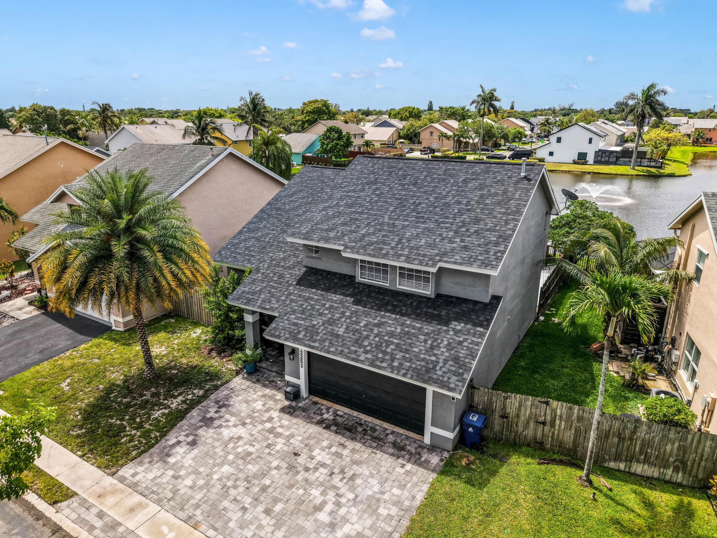 12252 NW 32nd Manor, Sunrise, FL 33323 - Photo 4