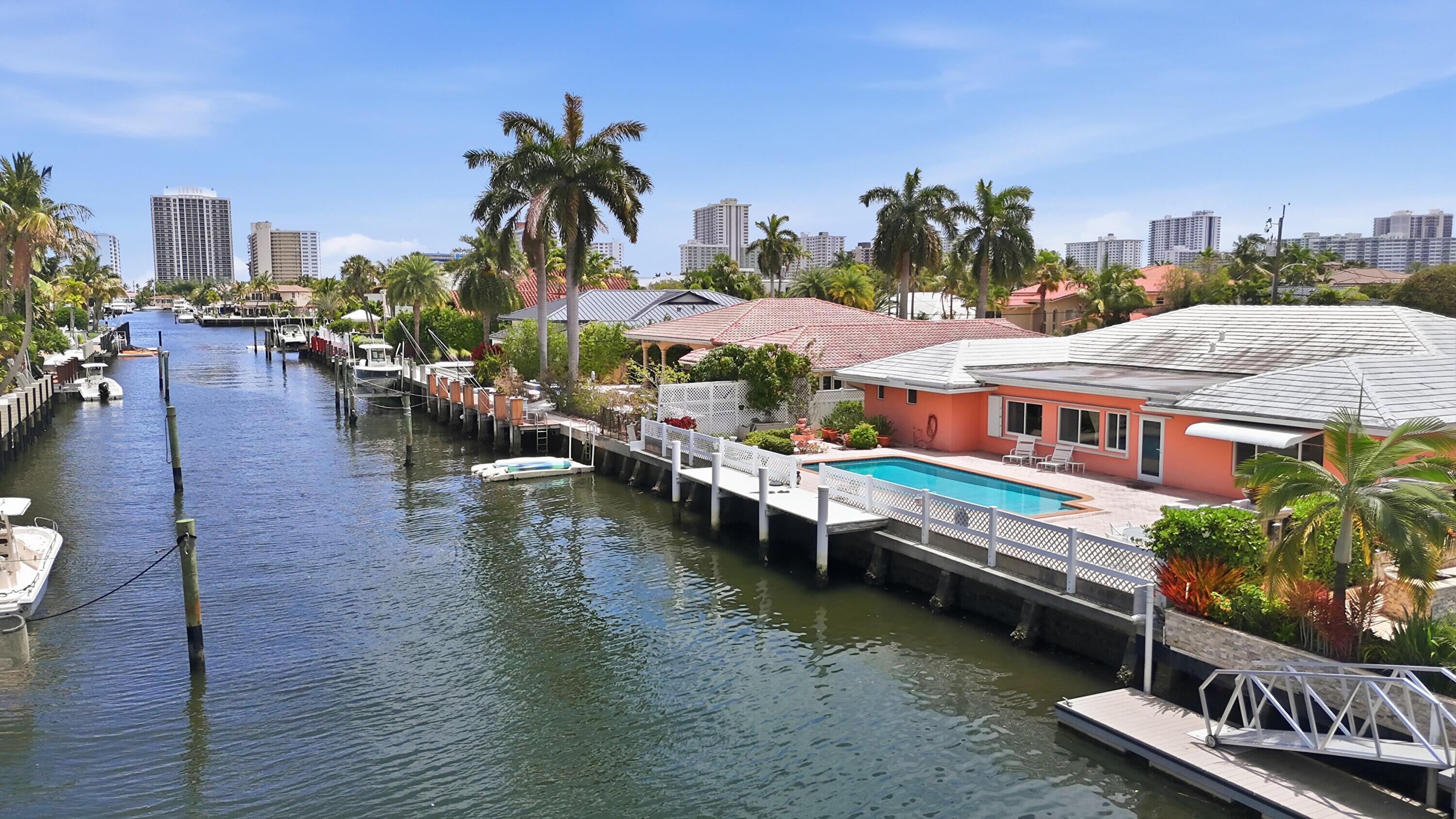 3021 NE 40th Court, Fort Lauderdale, FL 33308 - Photo 2