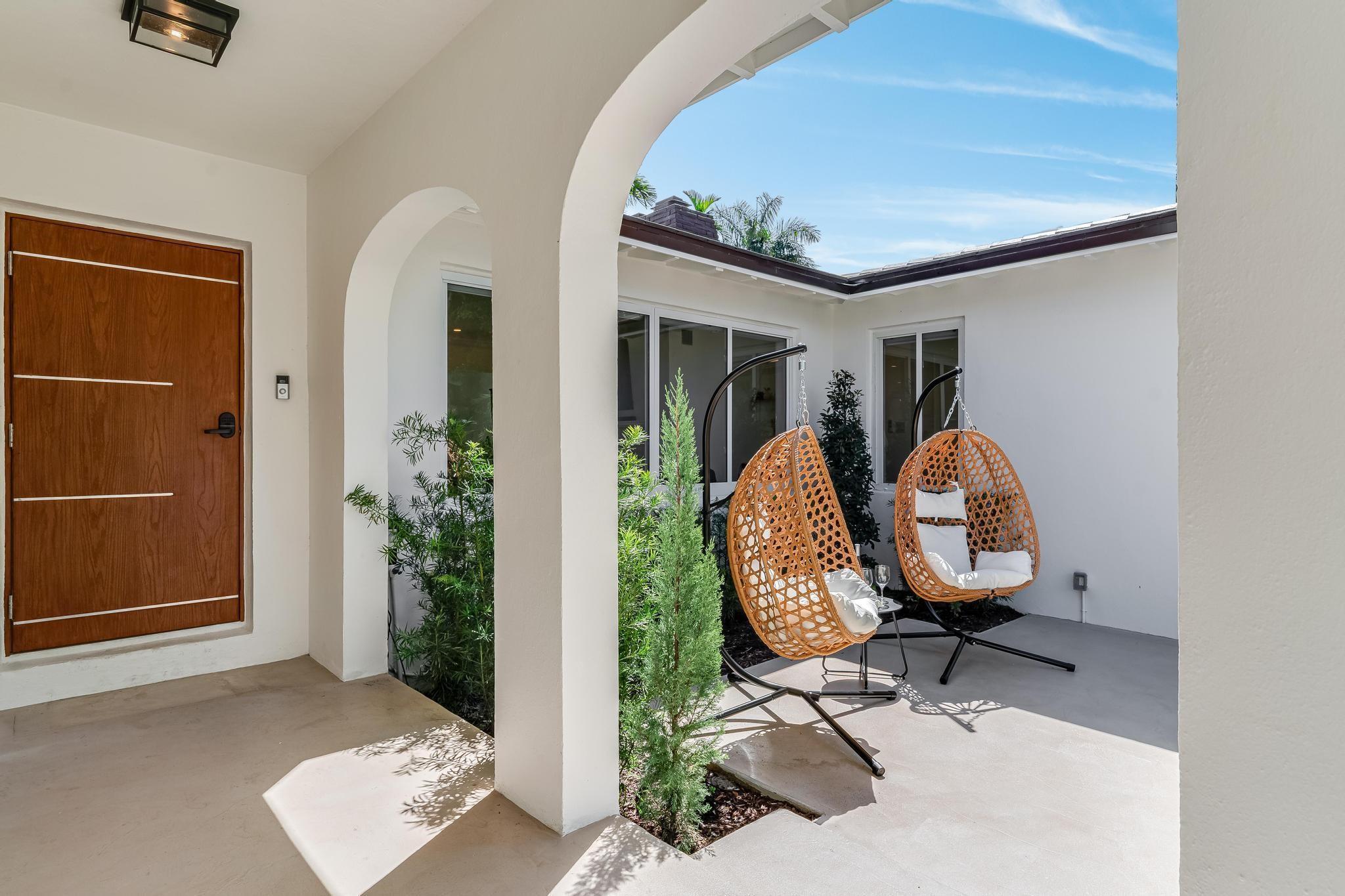 616 NE 16th Terrace, Fort Lauderdale, FL 33304 - Photo 4