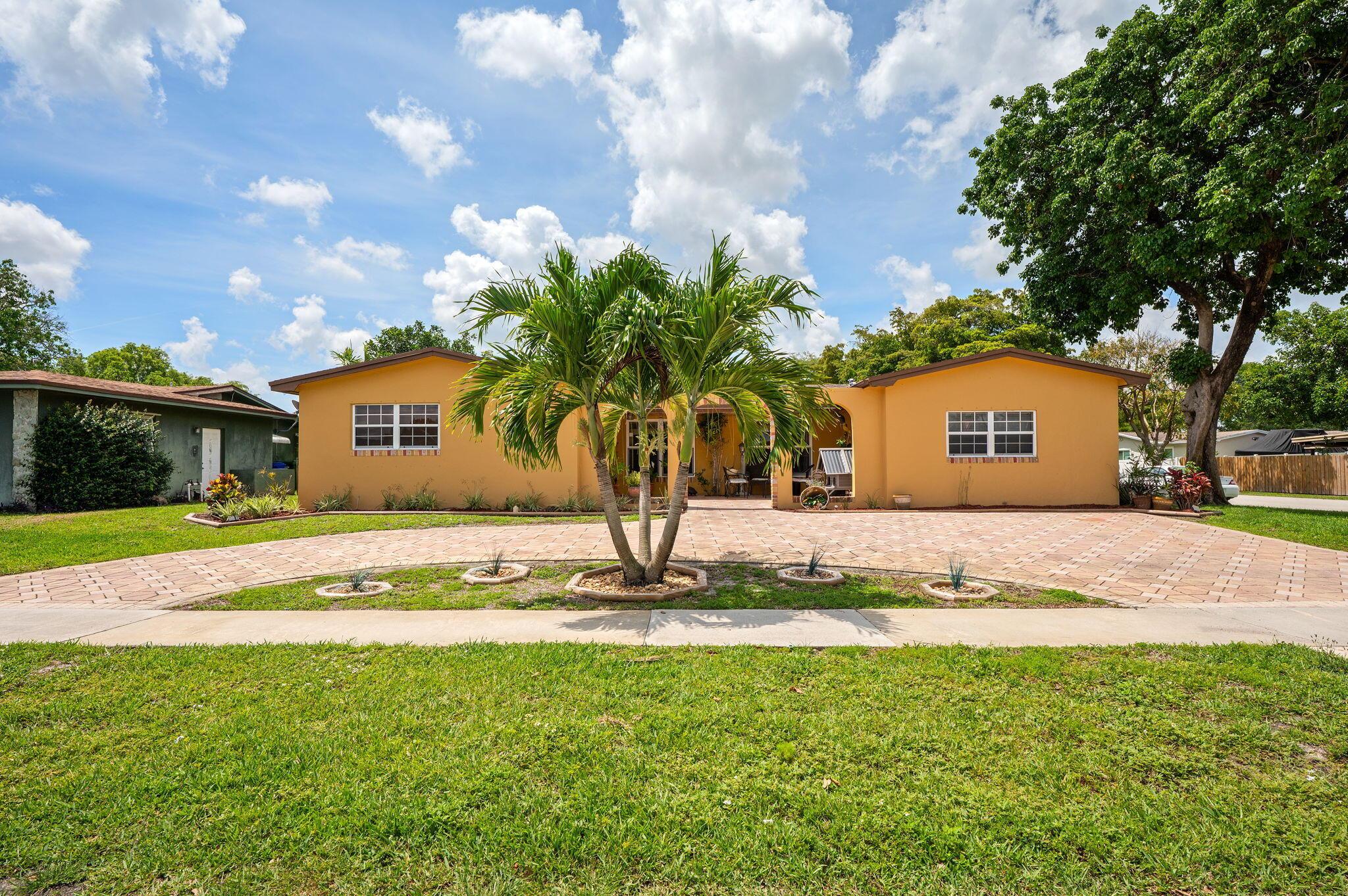 8350 NW 23rd Street, Pembroke Pines, FL 33024, Pembroke Pines