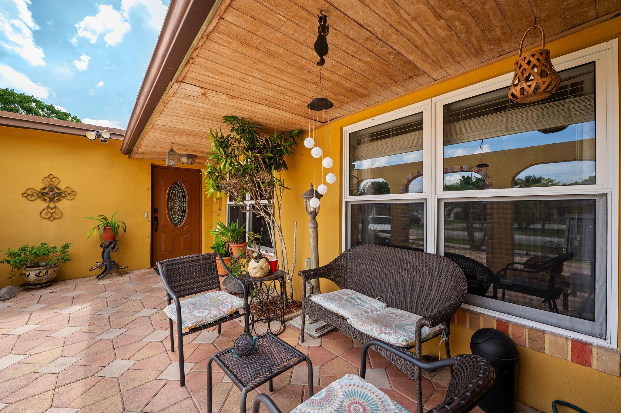 8350 NW 23rd Street, Pembroke Pines, FL 33024 - Photo 4
