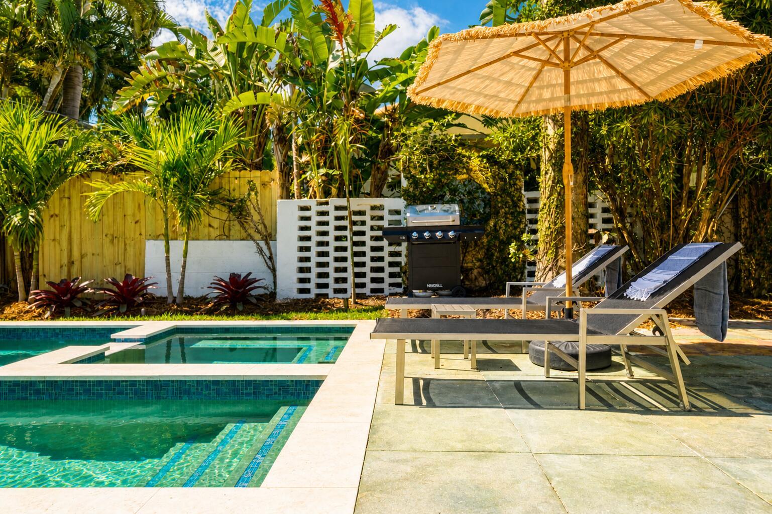 610 NE 16th Terrace, Fort Lauderdale, FL 33304 - Photo 2