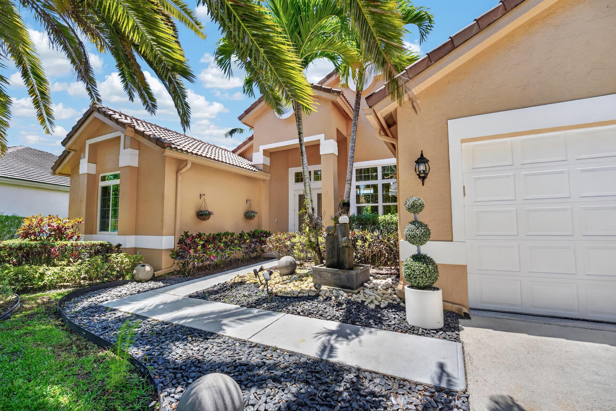3043 Lakewood Drive, Weston, FL 33332, Weston