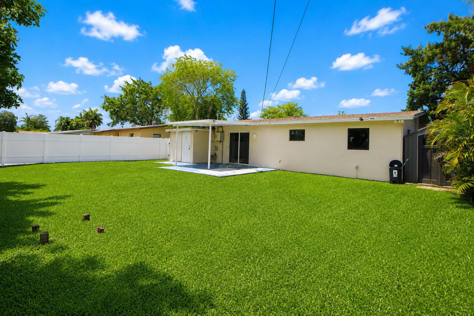 5700 SW 37 Court, Davie, FL 33314 - Photo 5