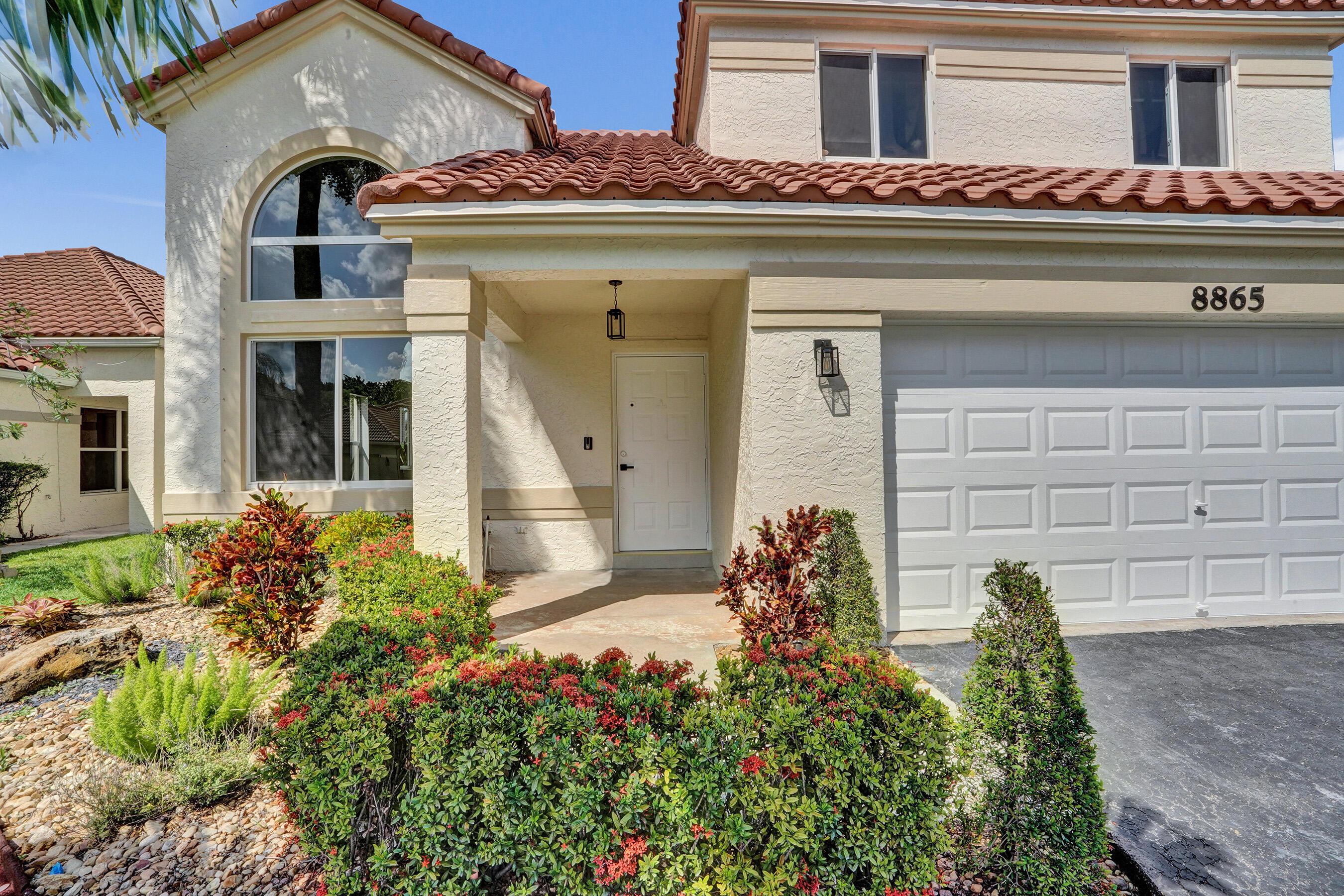8865 Lake Park Circle S, Davie, FL 33328 - Photo 5