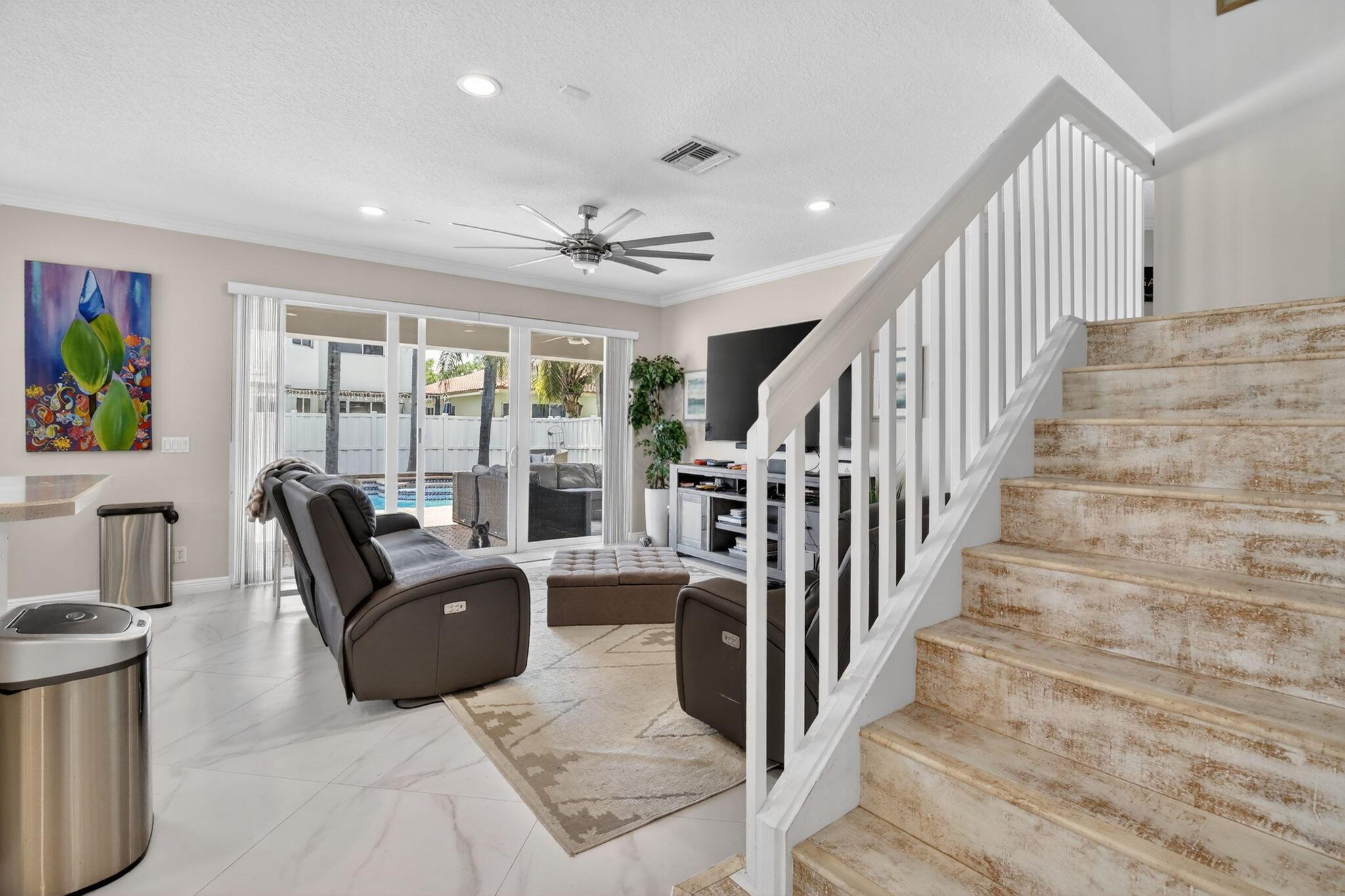 6249 SW 194th Avenue, Pembroke Pines, FL 33332 - Photo 4