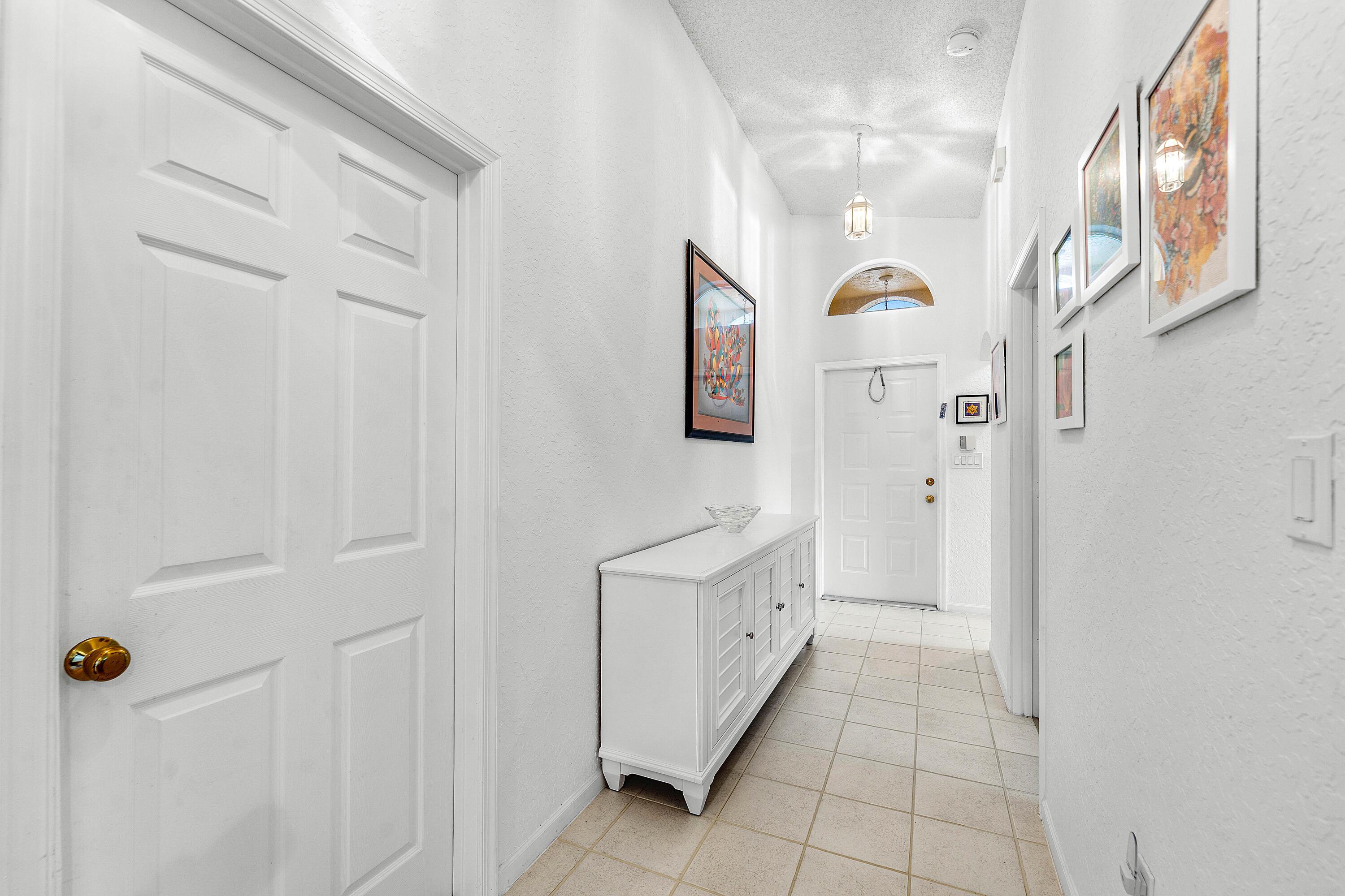 4927 NW 55th Boulevard, Coconut Creek, FL 33073 - Photo 4