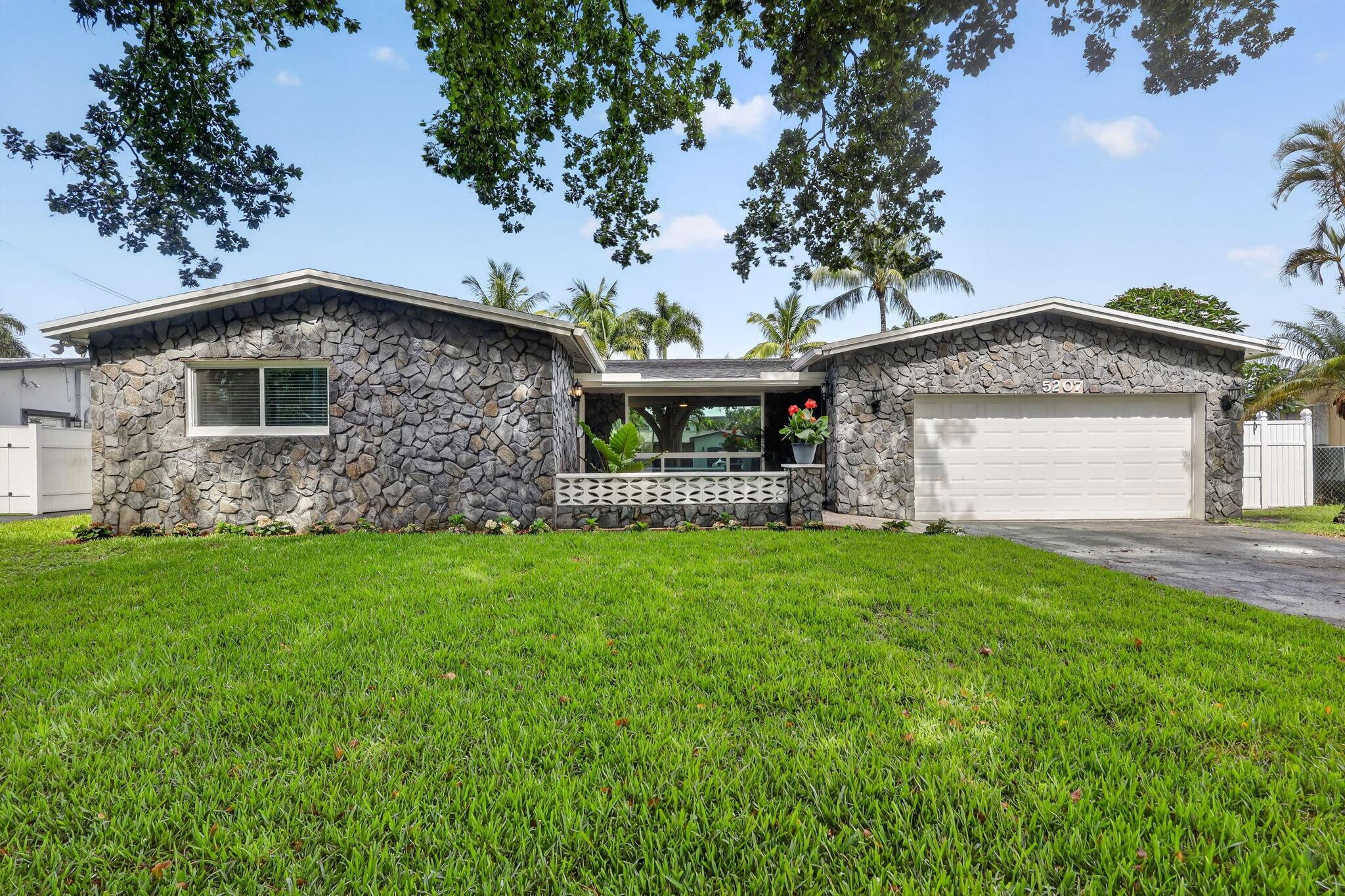 5207 SW 91st Terrace, Cooper City, FL 33328, Cooper City