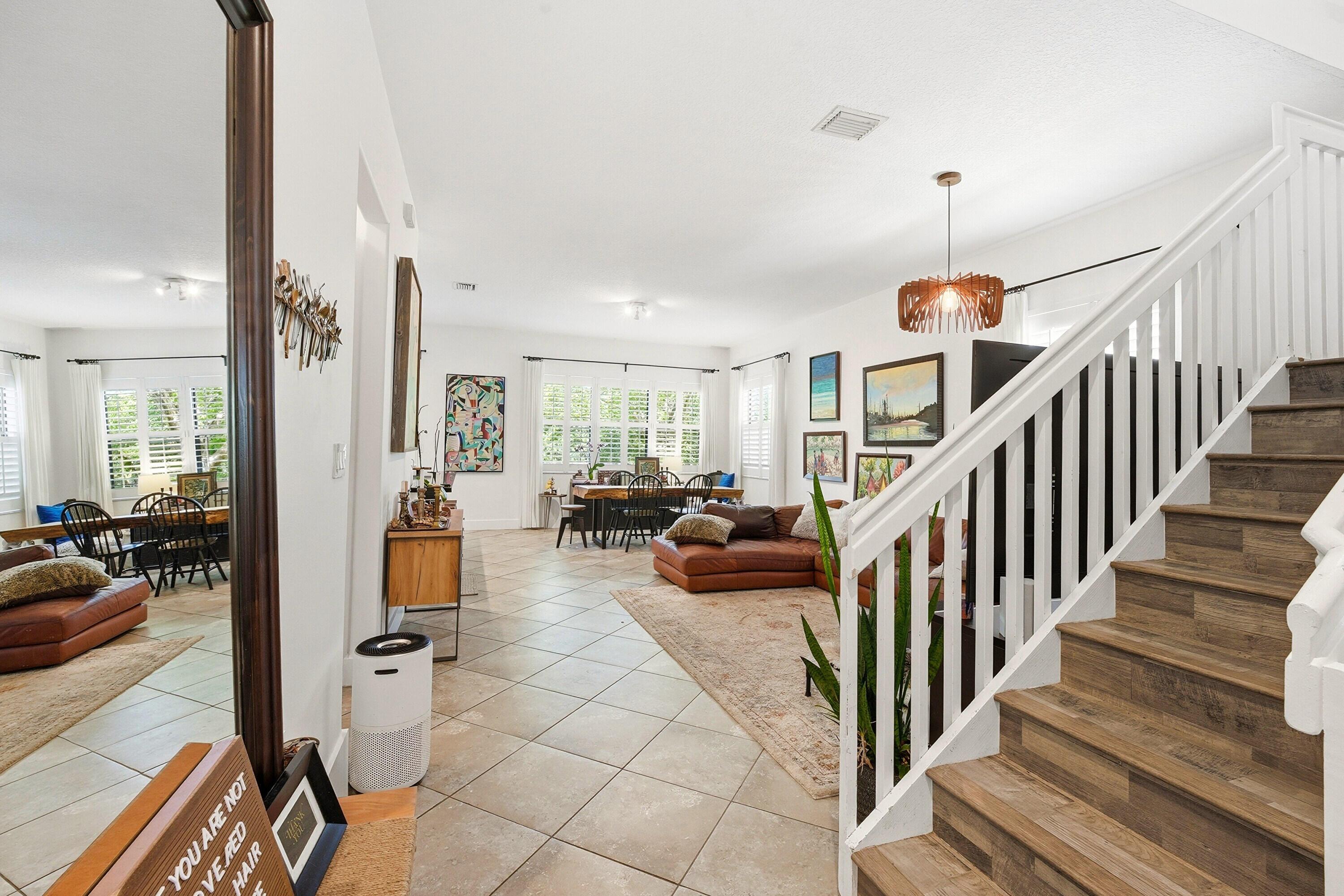 3564 SW 92nd Avenue, Pembroke Pines, FL 33025 - Photo 2