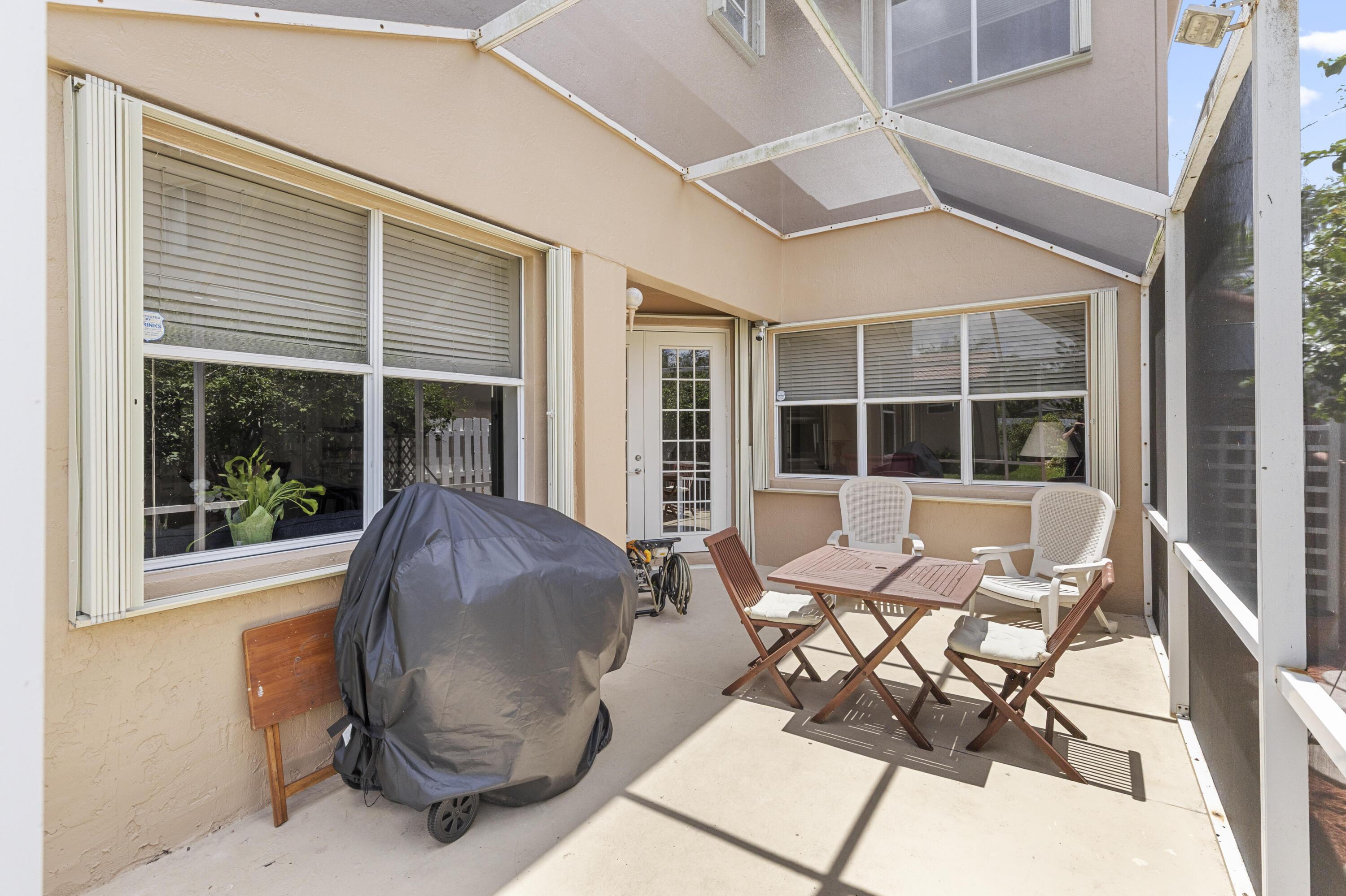 907 Stanton Drive, Weston, FL 33326 - Photo 5