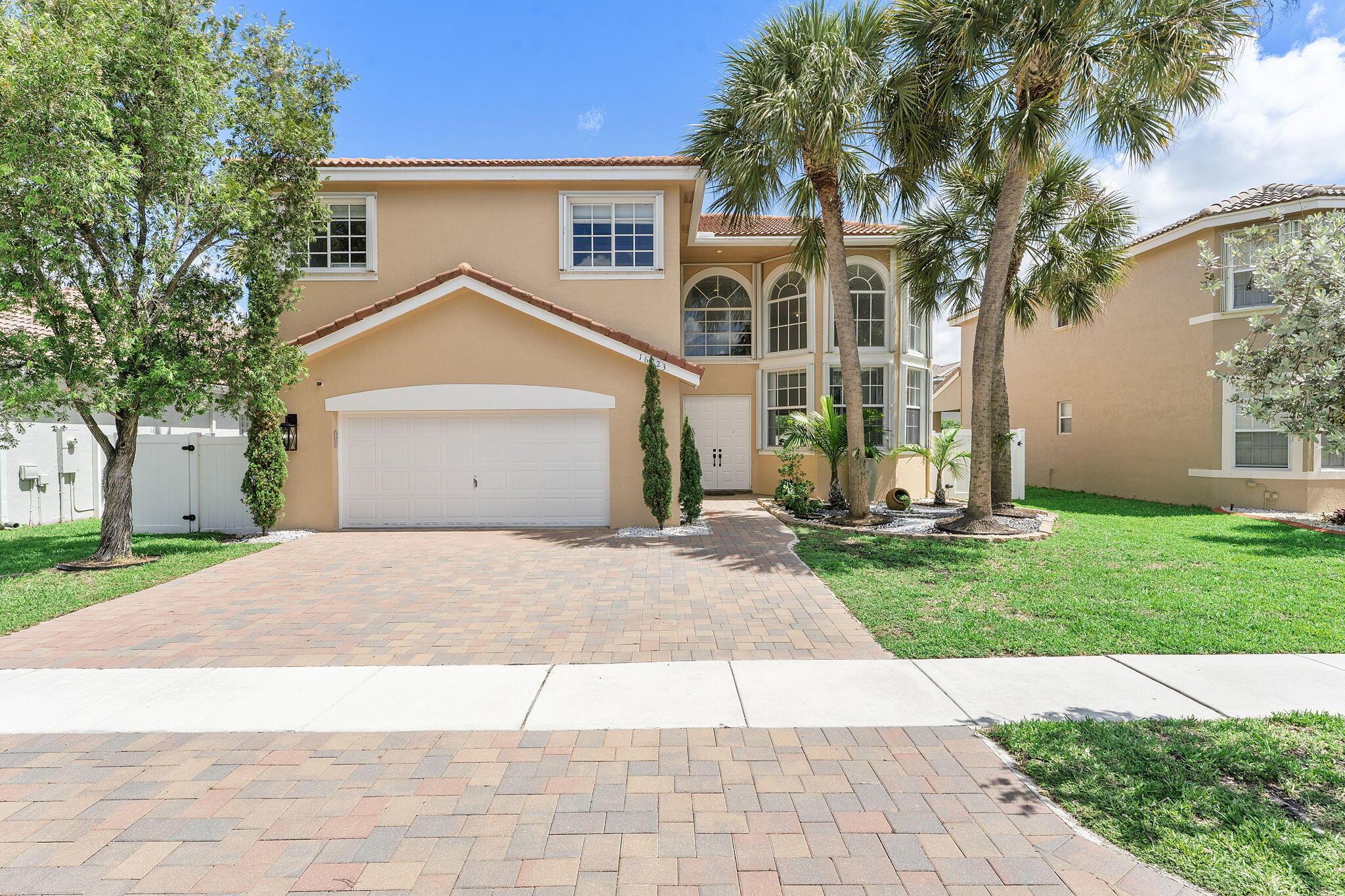 16223 SW 15th Street, Pembroke Pines, FL 33027, Pembroke Pines