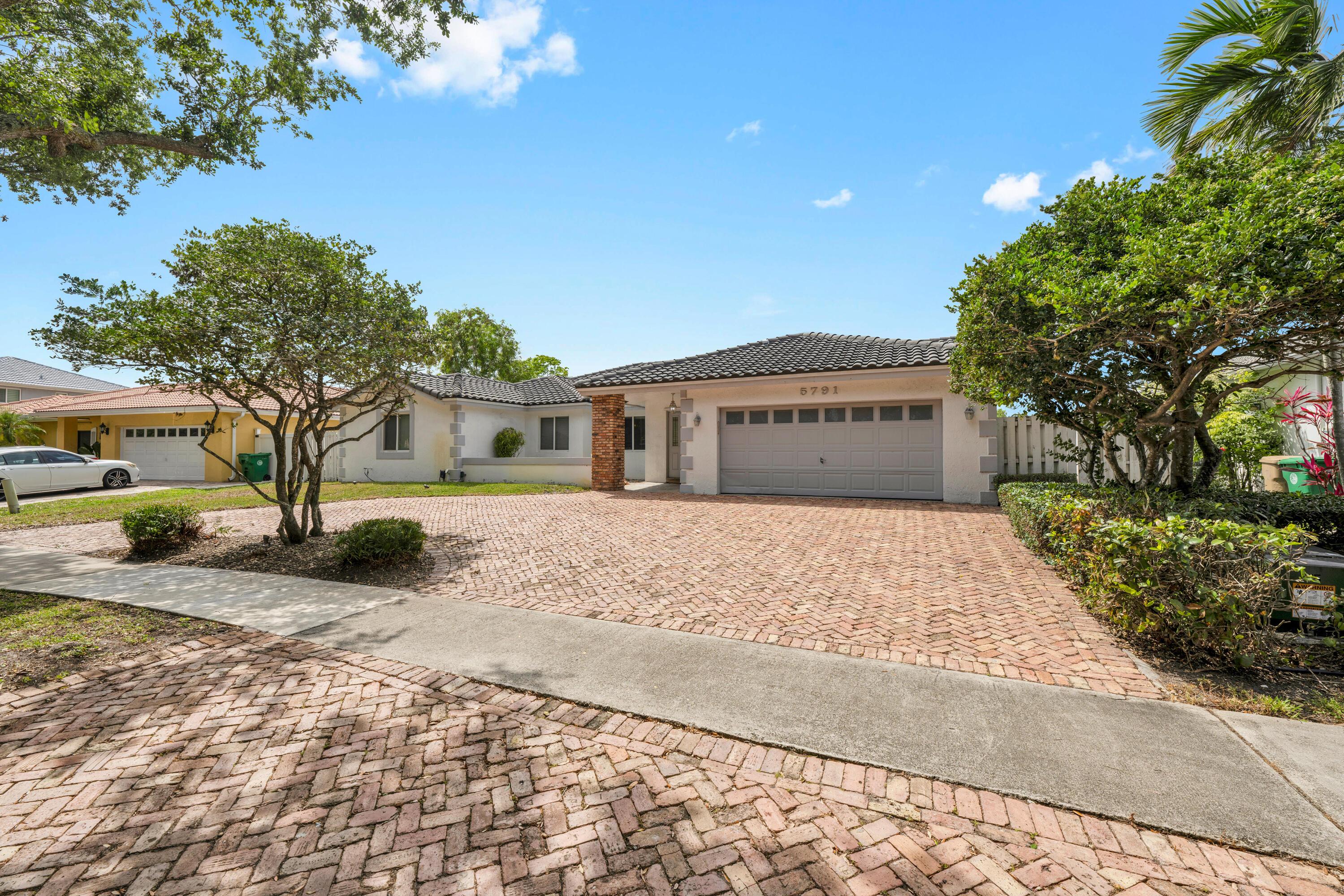 5791 Hawkes Bluff Avenue, Davie, FL 33331 - Photo 5
