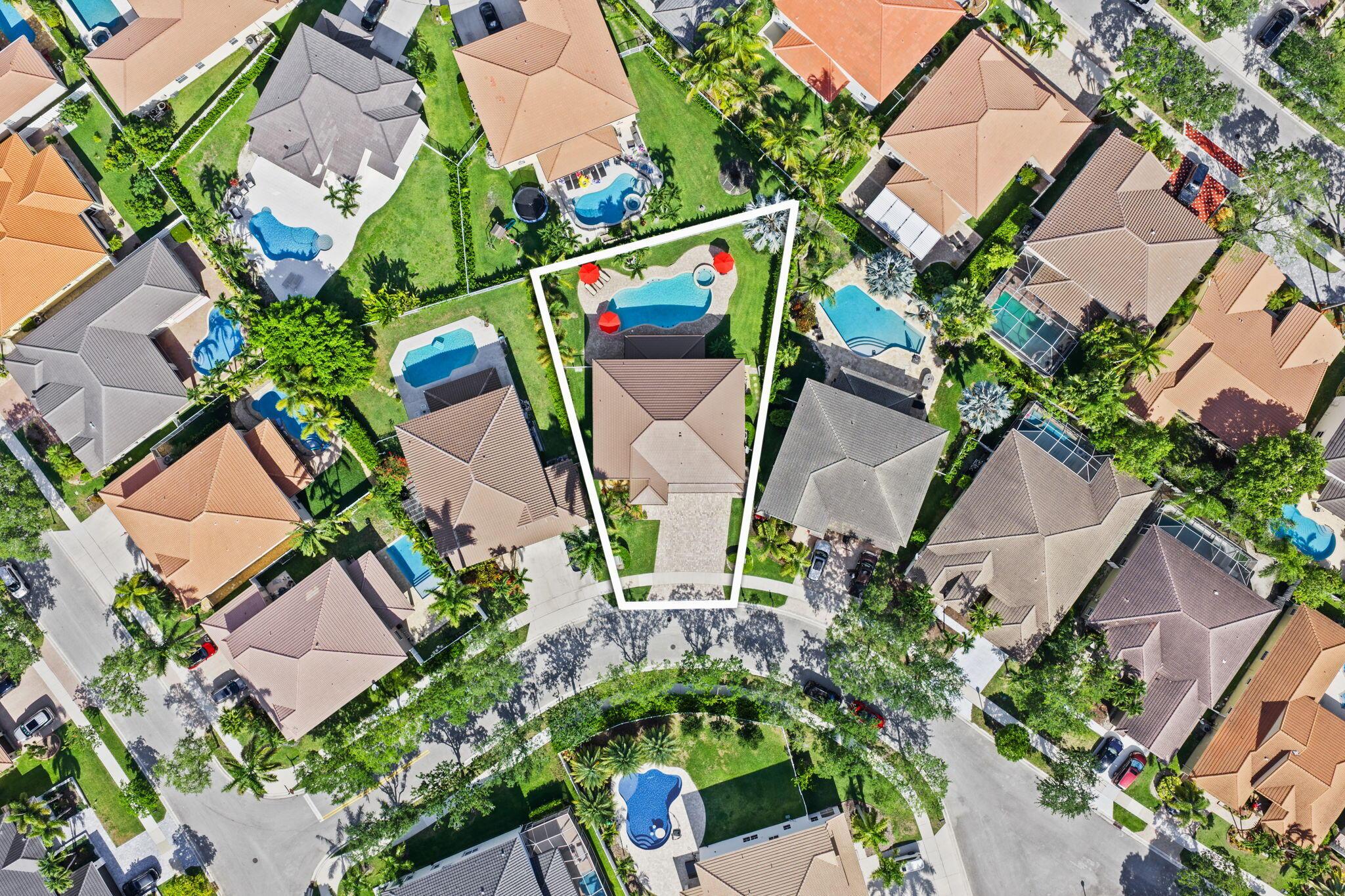 978 Greenwood Road 978, Weston, FL 33327 - Photo 4