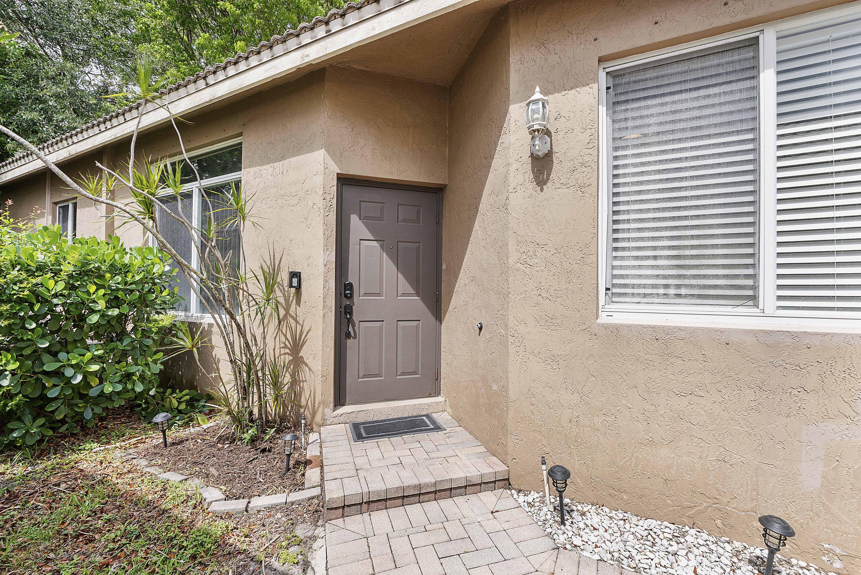 5024 Ibis Court, Coconut Creek, FL 33073 - Photo 4