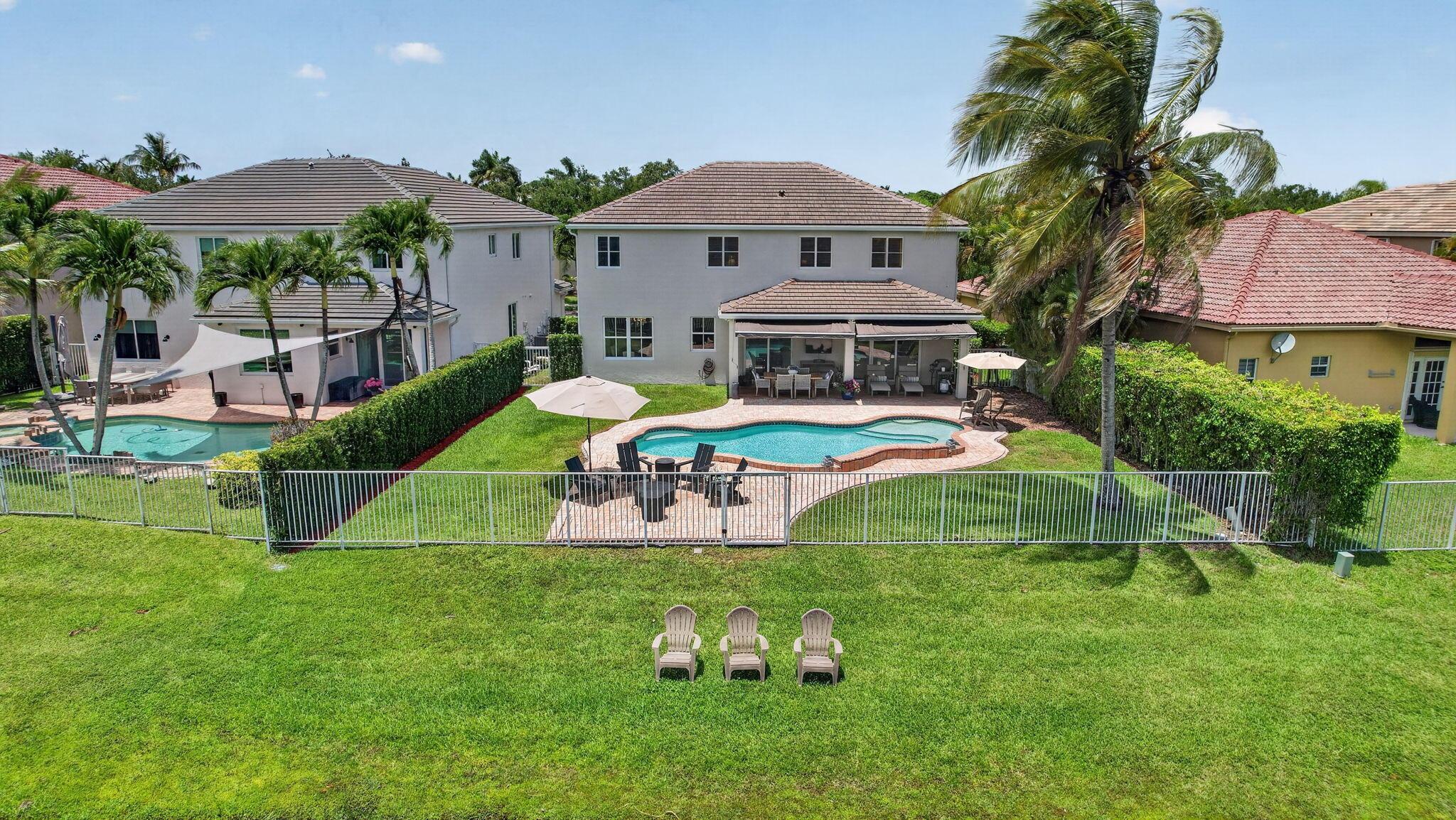 4299 Laurel Ridge Circle, Weston, FL 33331 - Photo 3