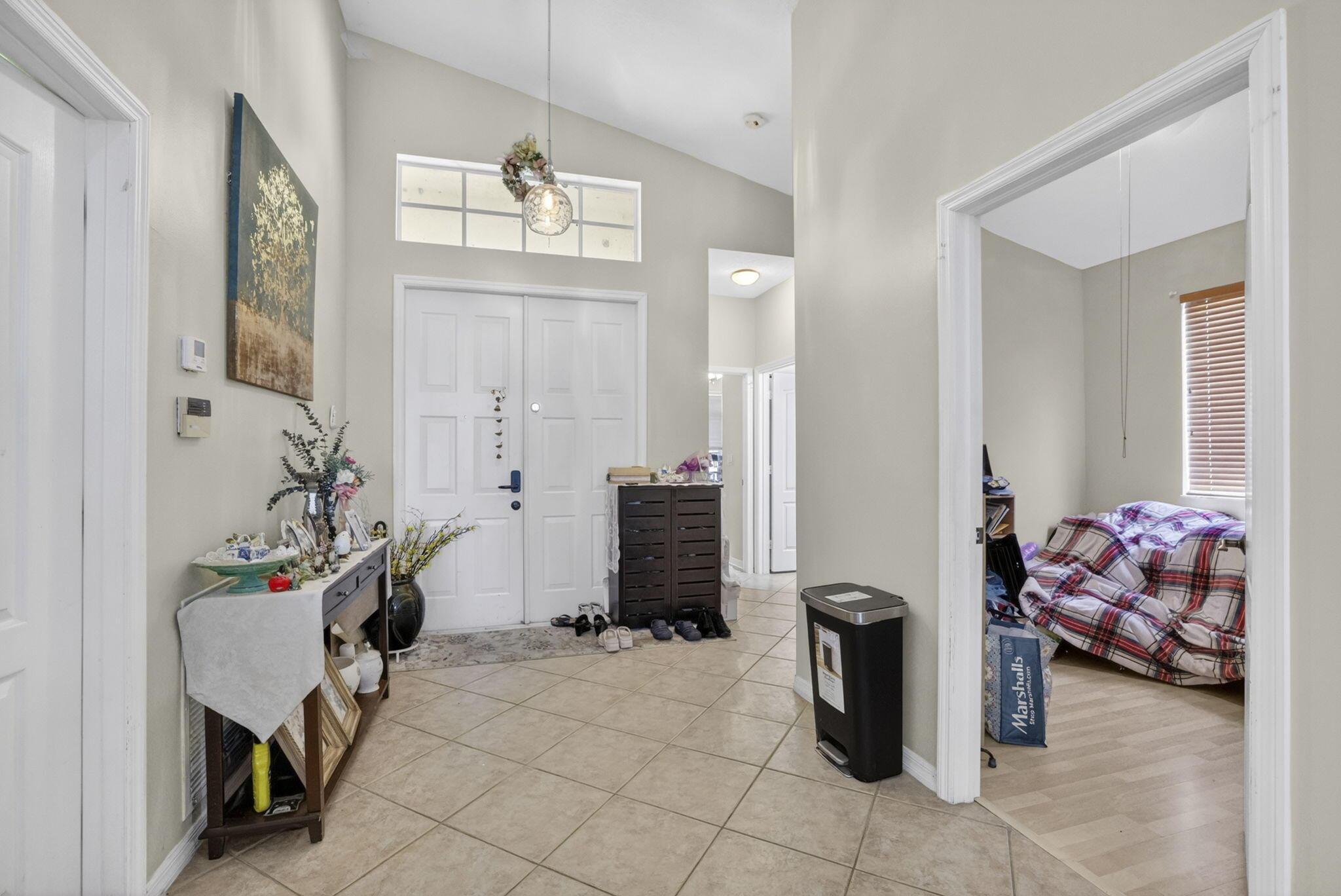 19305 SW 66th Street, Pembroke Pines, FL 33332 - Photo 5