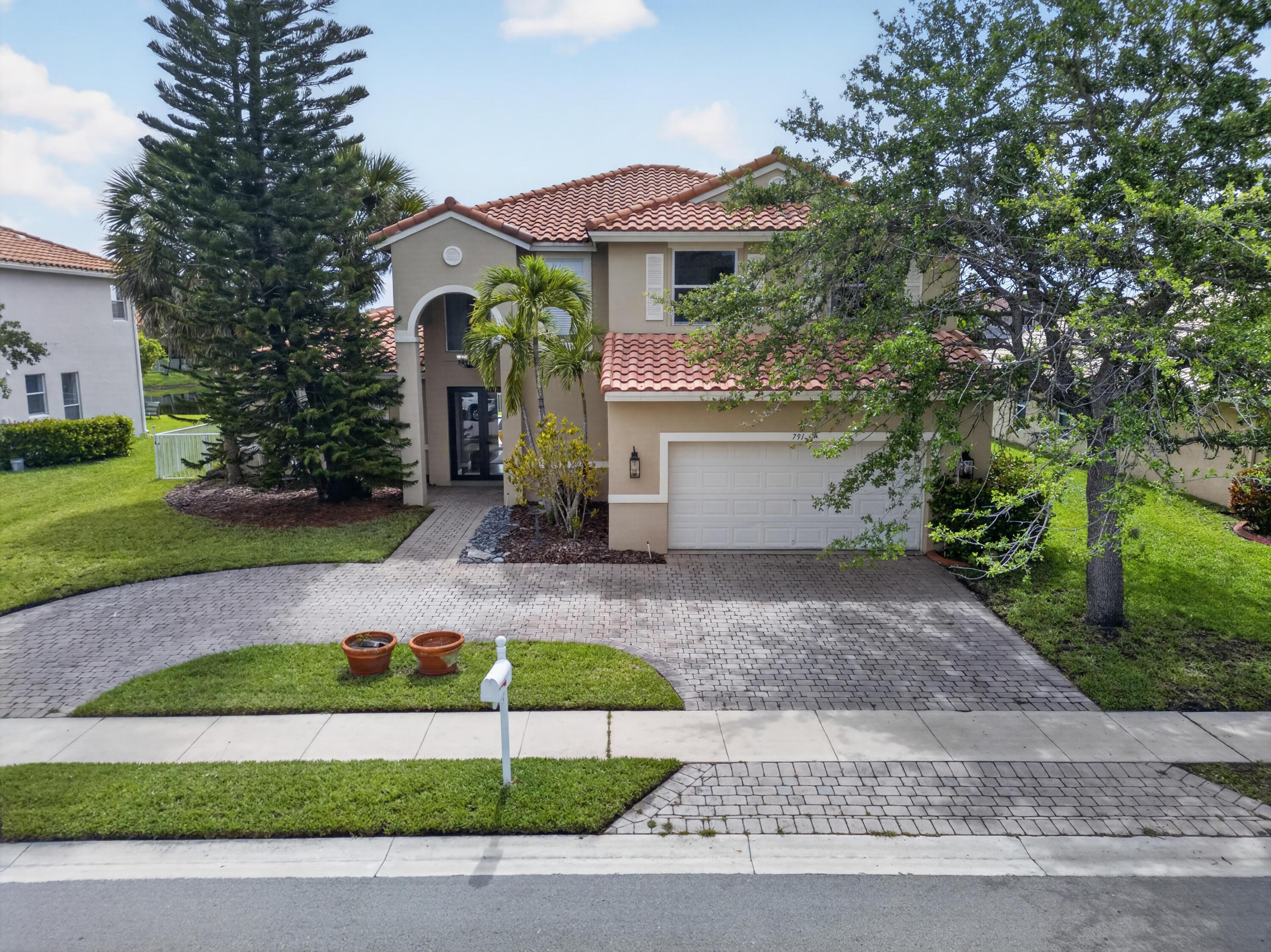 791 SW 191st Avenue, Pembroke Pines, FL 33029, Pembroke Pines
