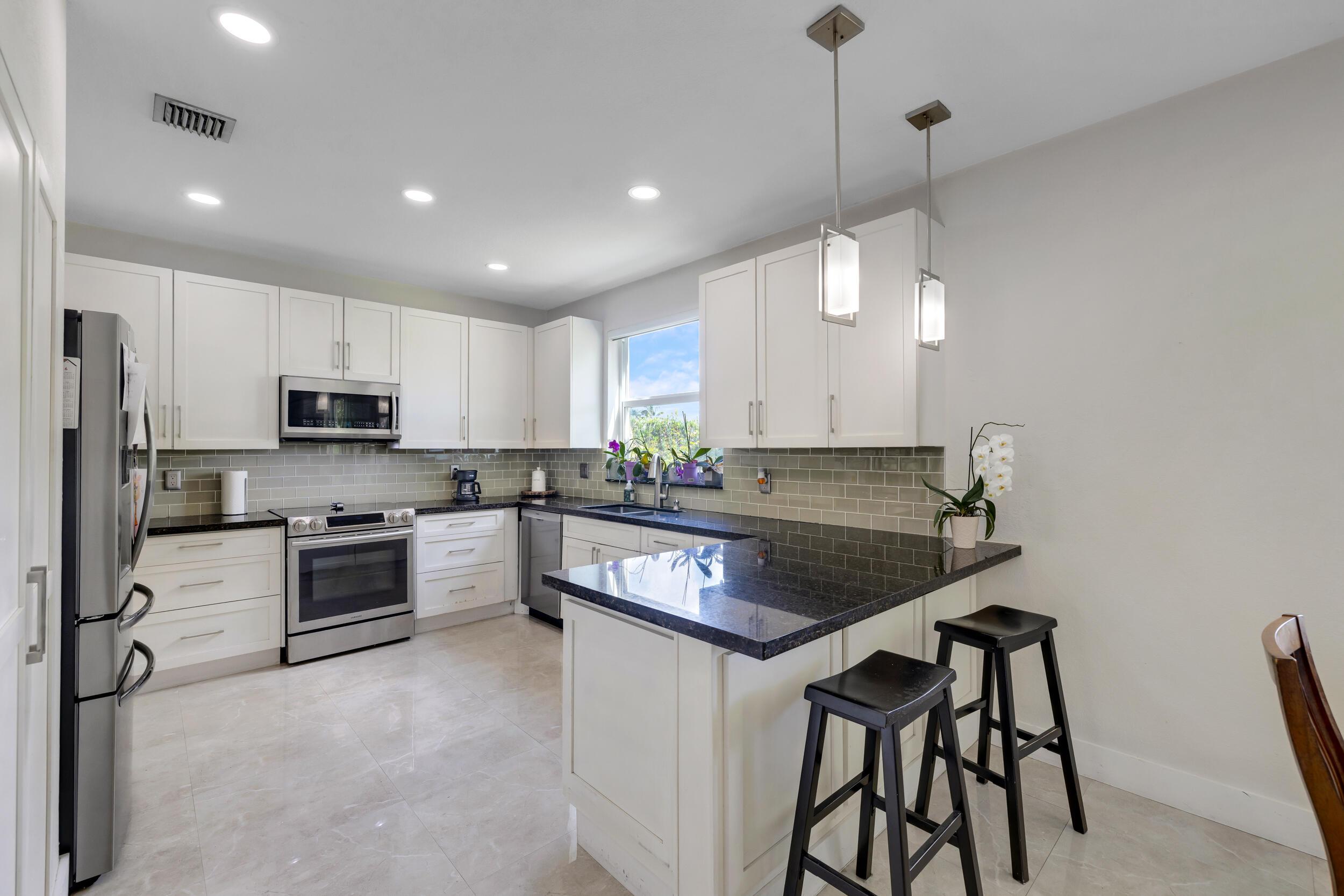 16773 NW 16th Street, Pembroke Pines, FL 33028 - Photo 4