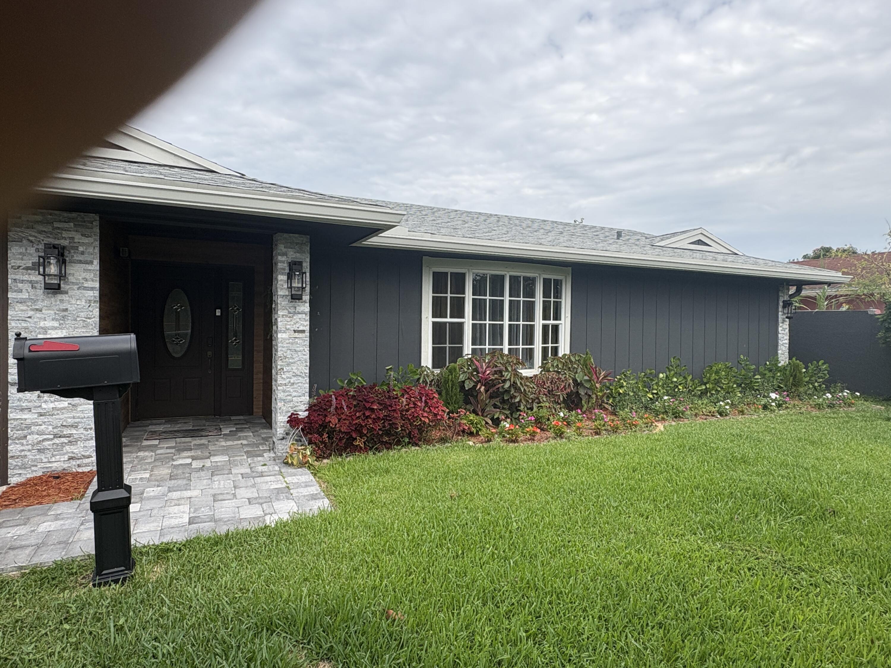 3501 Boulevard Boulevard, Delray Beach, FL 33445 - Photo 3